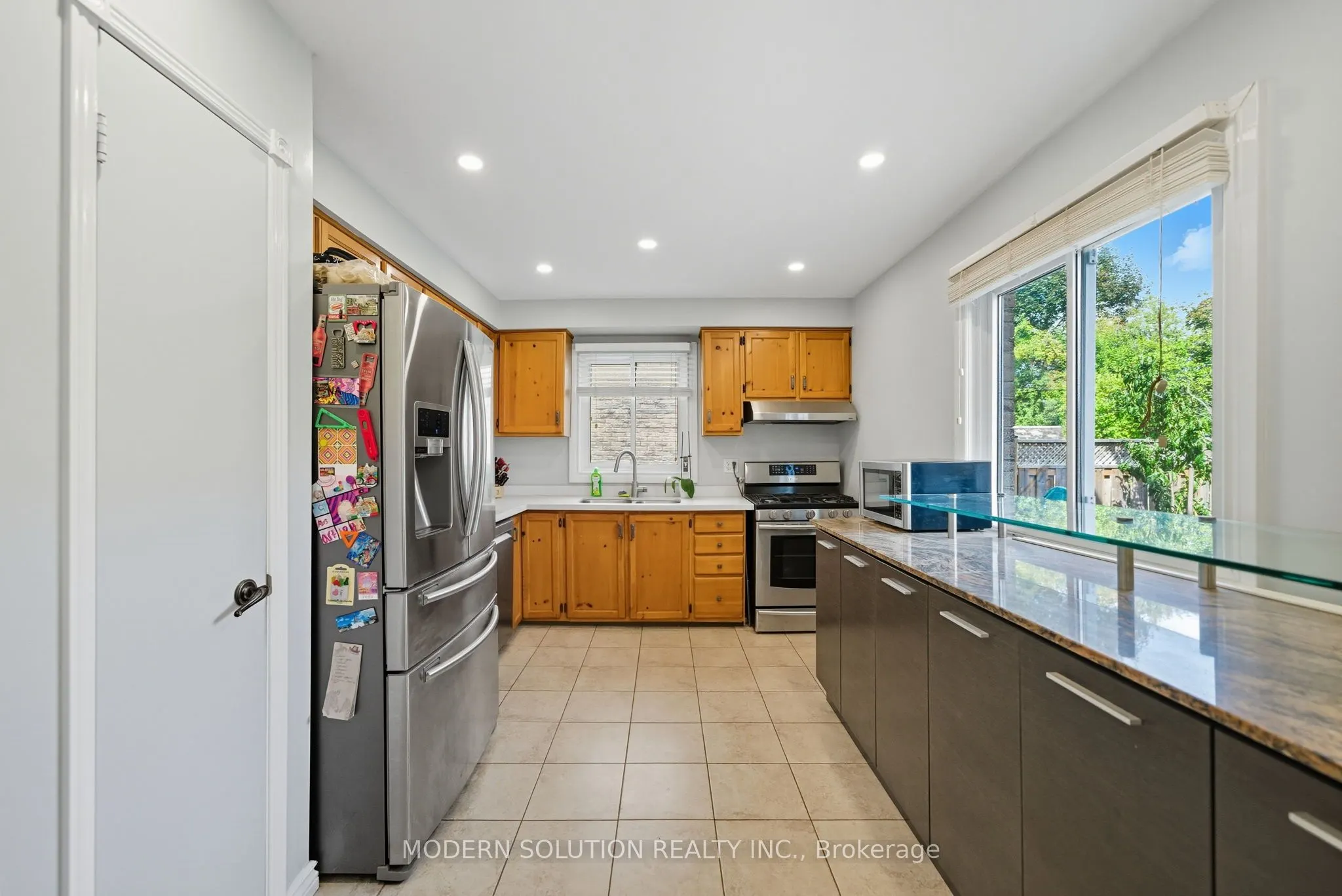 5 Woodlawn Court