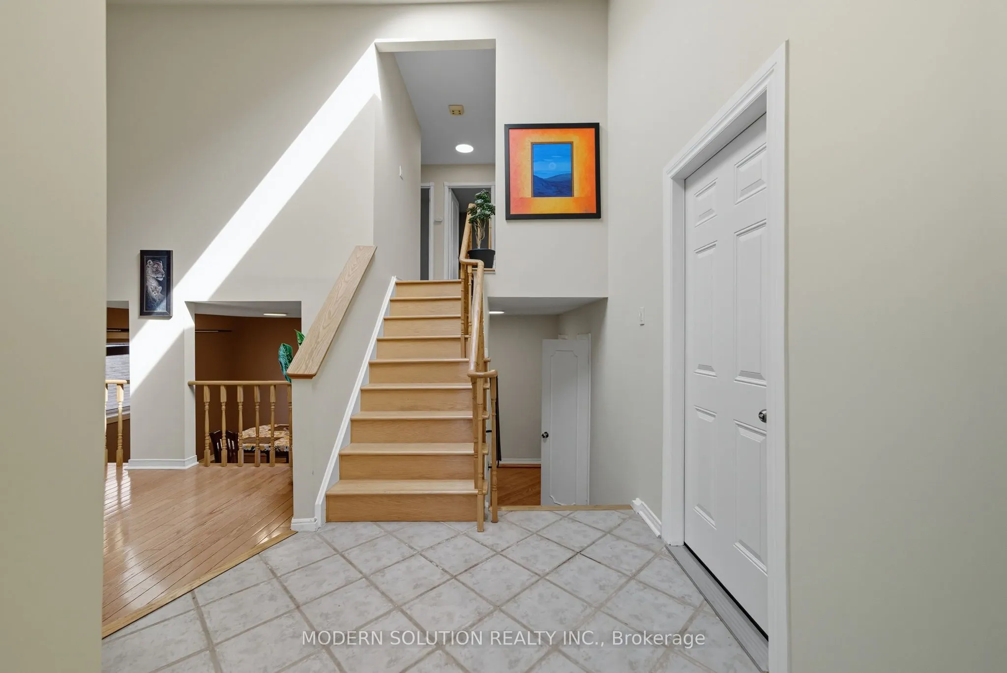 5 Woodlawn Court