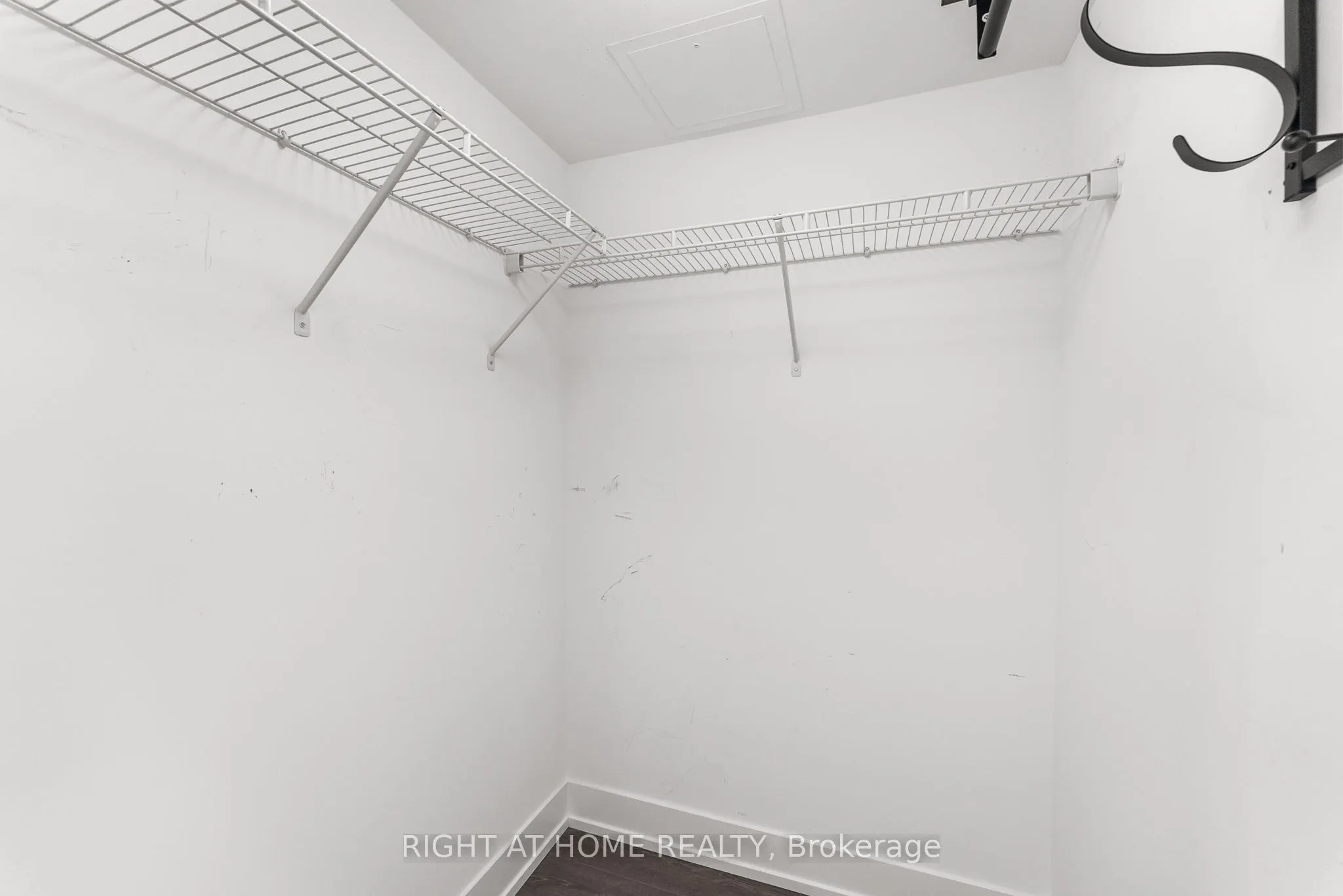1255 BAYLY Street, #1504