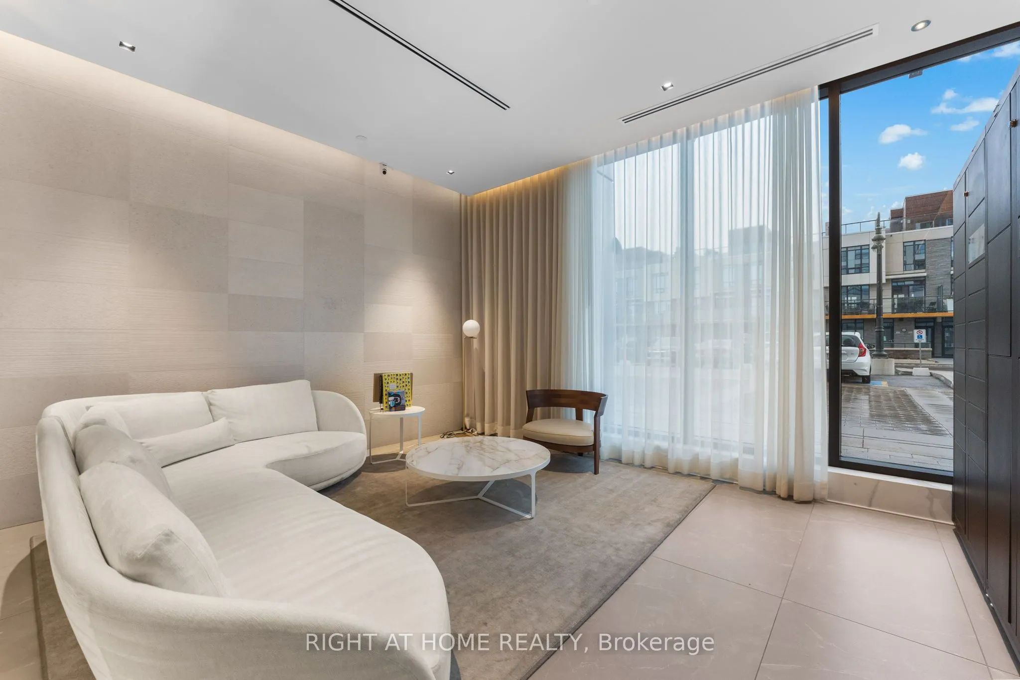 1255 BAYLY Street, #1504