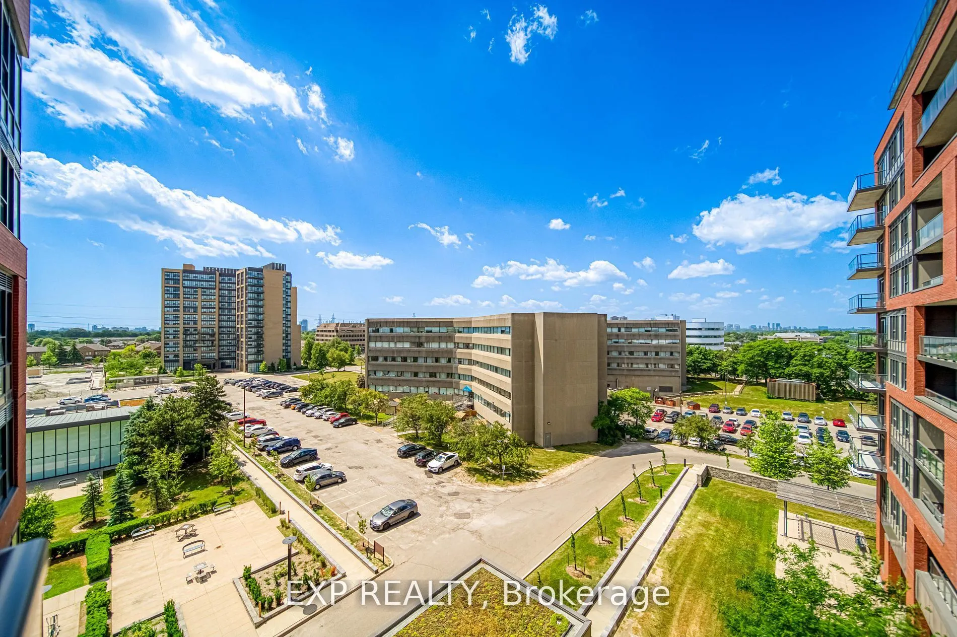 1038 Mcnicoll Avenue, #707