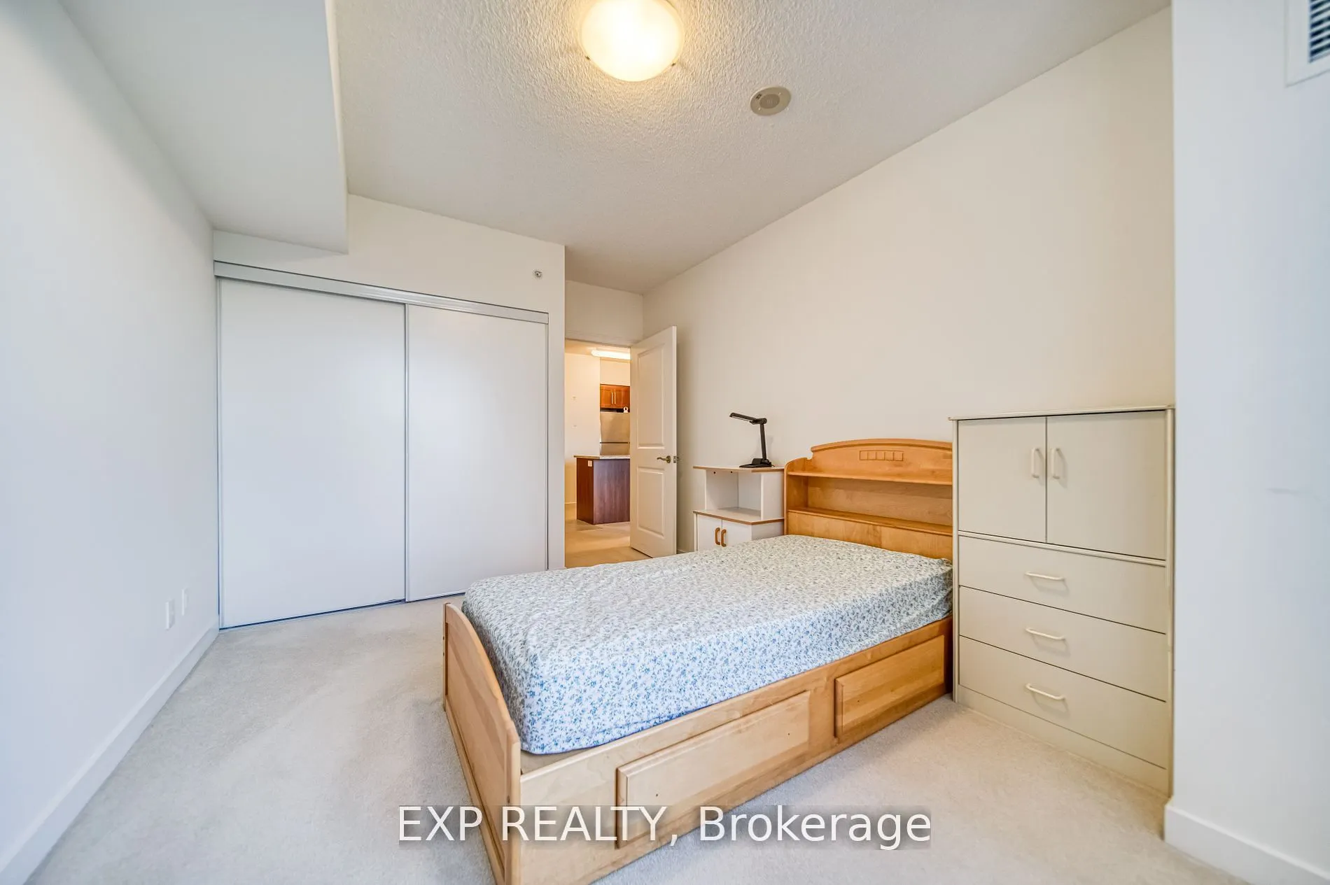1038 Mcnicoll Avenue, #707