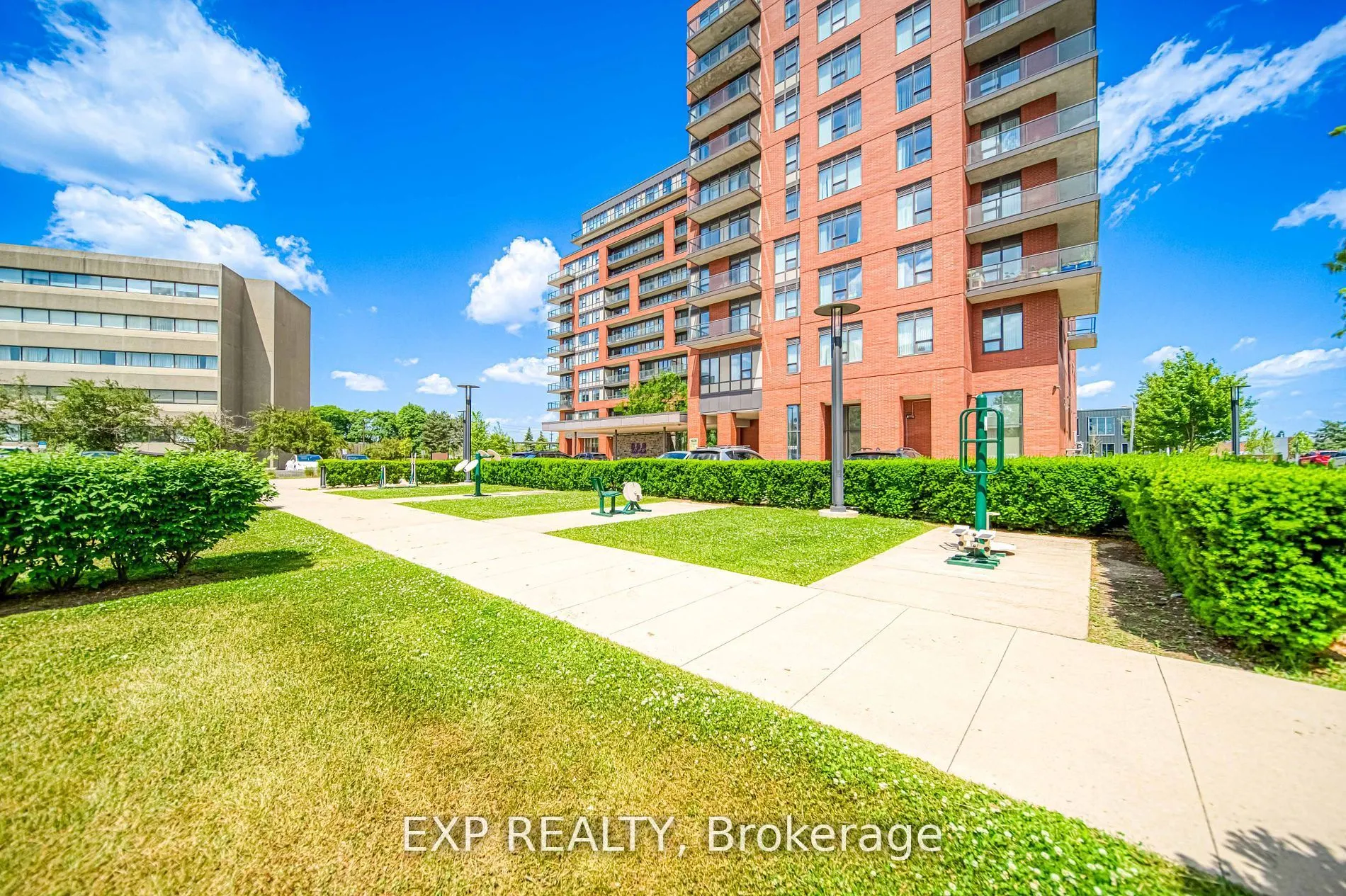 1038 Mcnicoll Avenue, #707