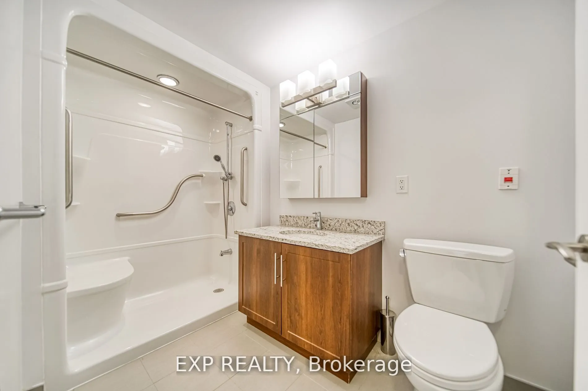 1038 Mcnicoll Avenue, #707