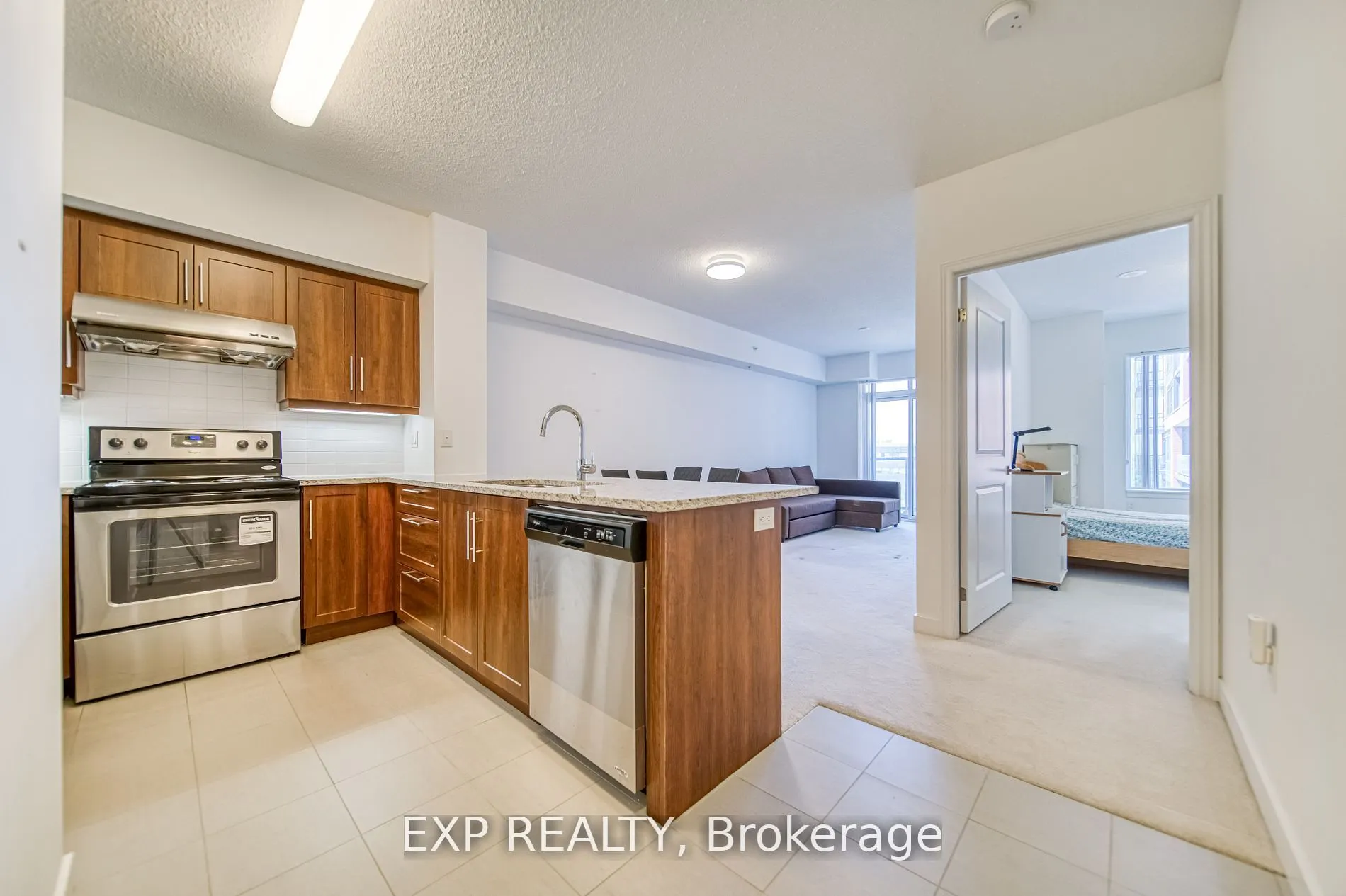 1038 Mcnicoll Avenue, #707