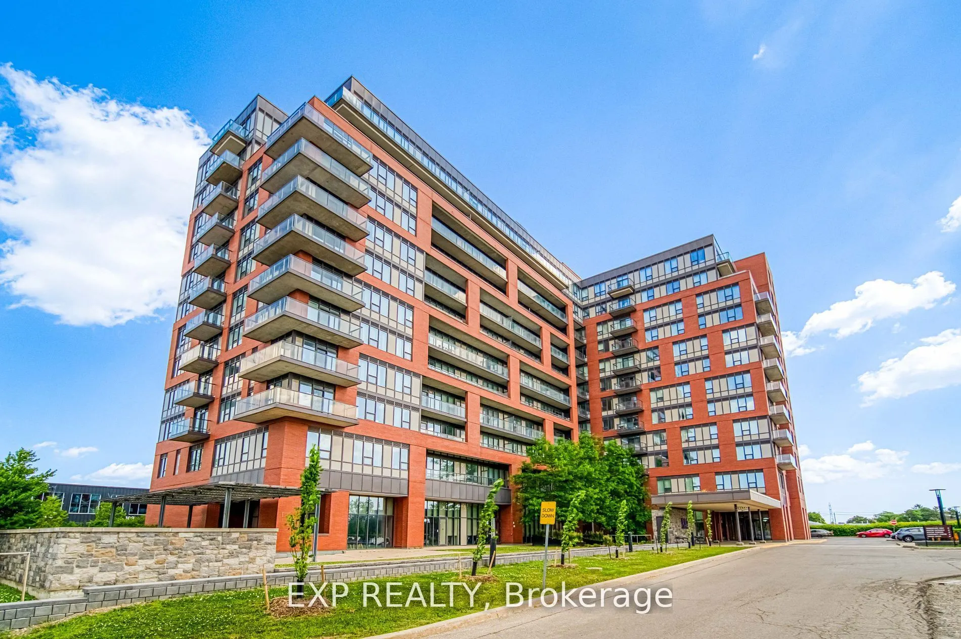 1038 Mcnicoll Avenue, #707