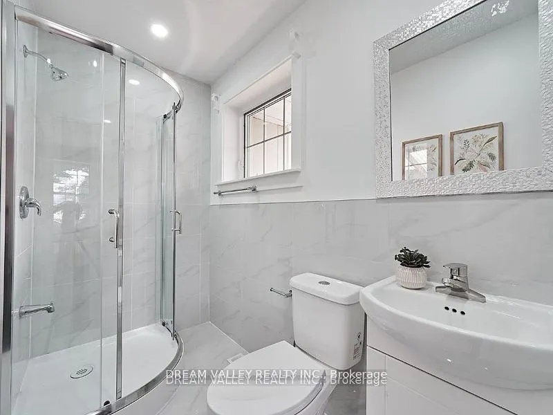 24 Gable Place, #Main