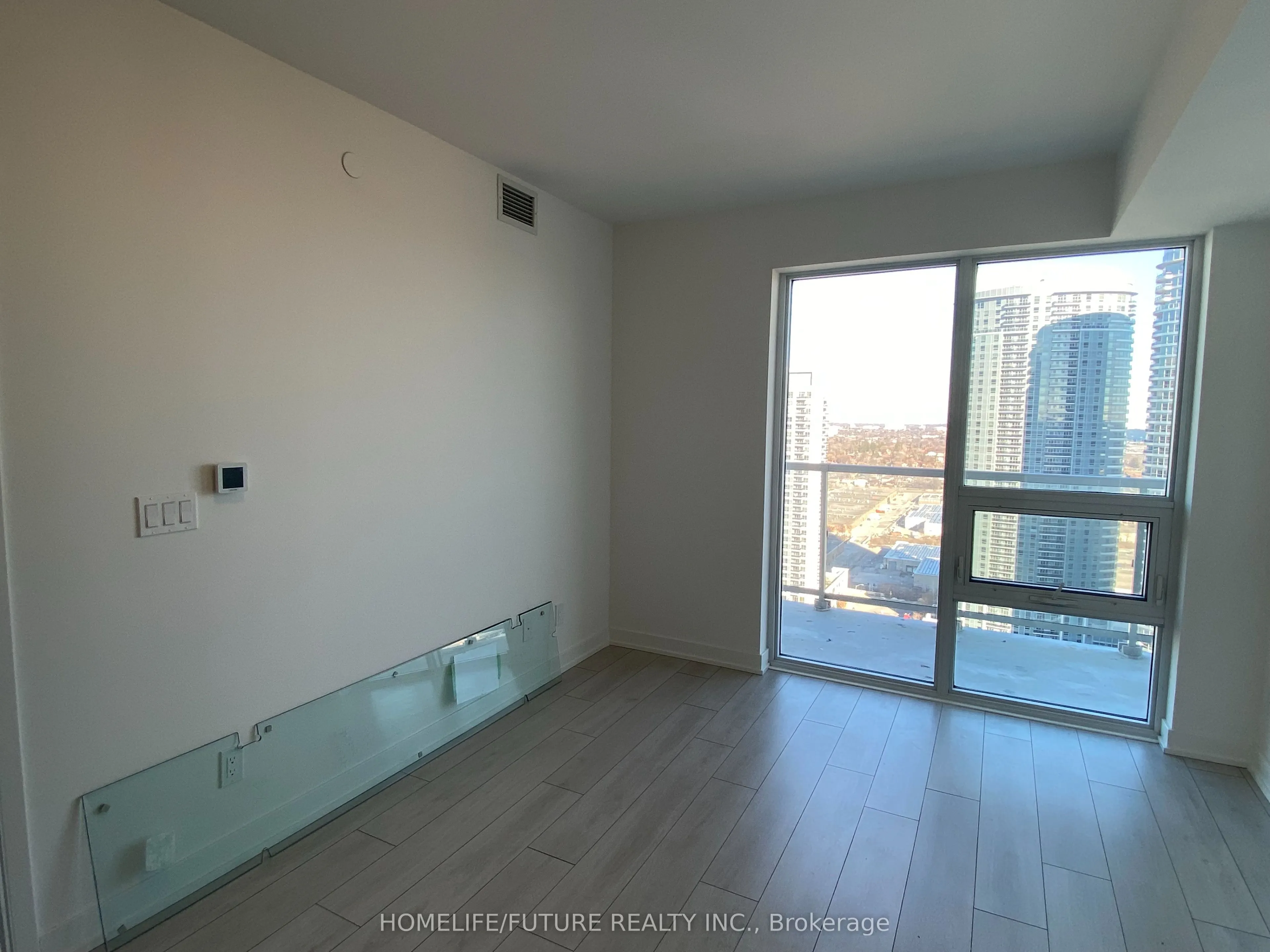 2033 Kennedy Road, #2805
