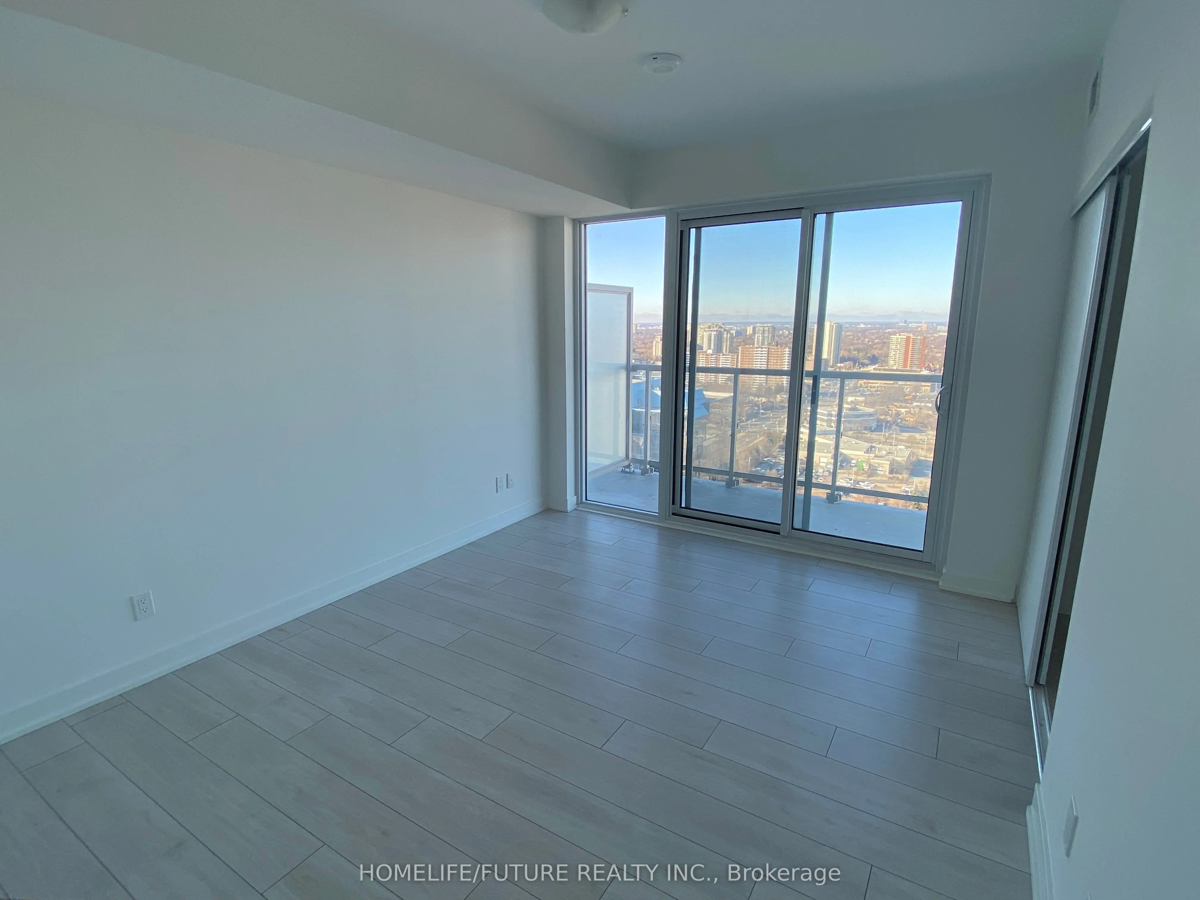 2033 Kennedy Road, #2805