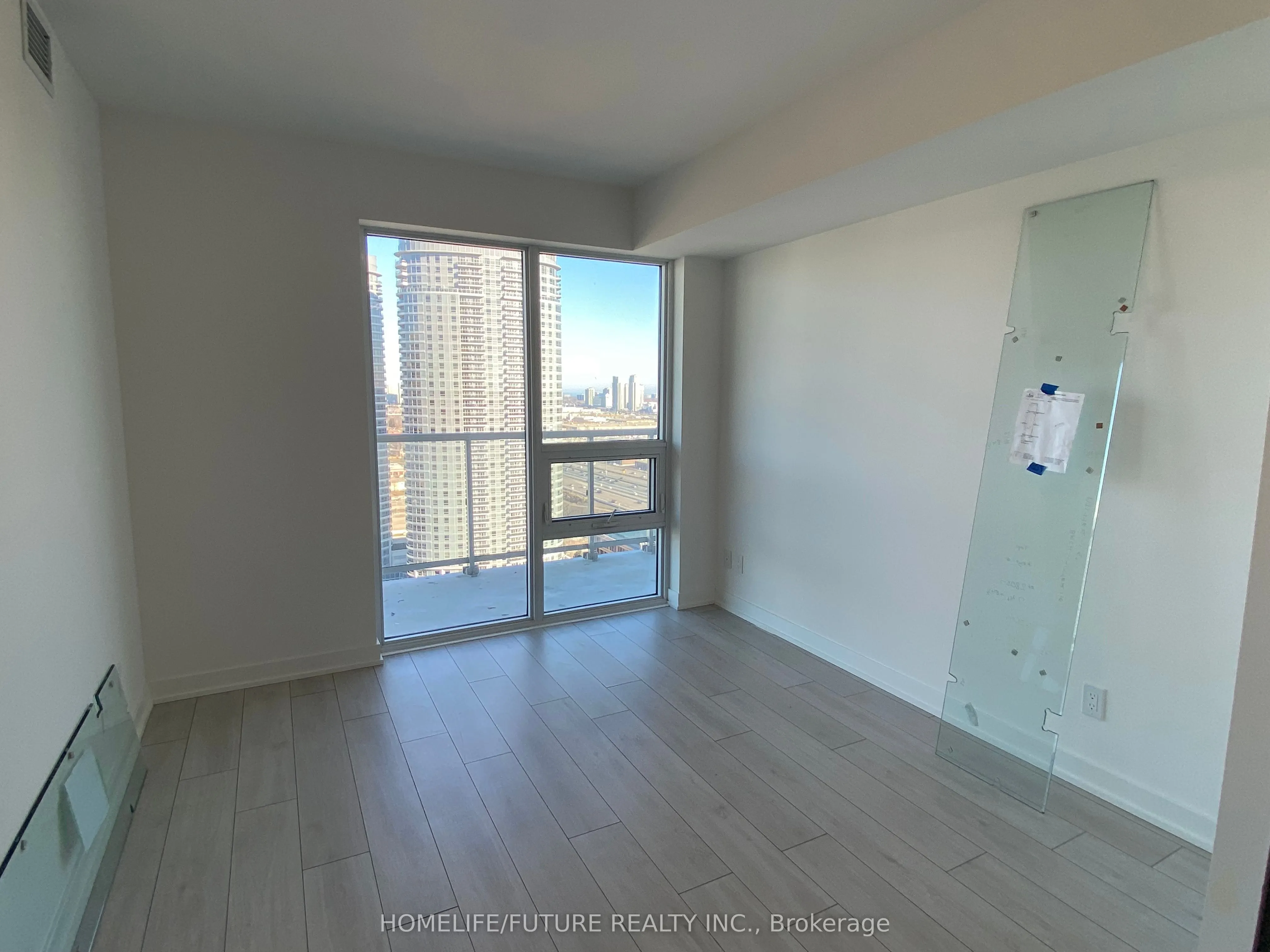2033 Kennedy Road, #2805