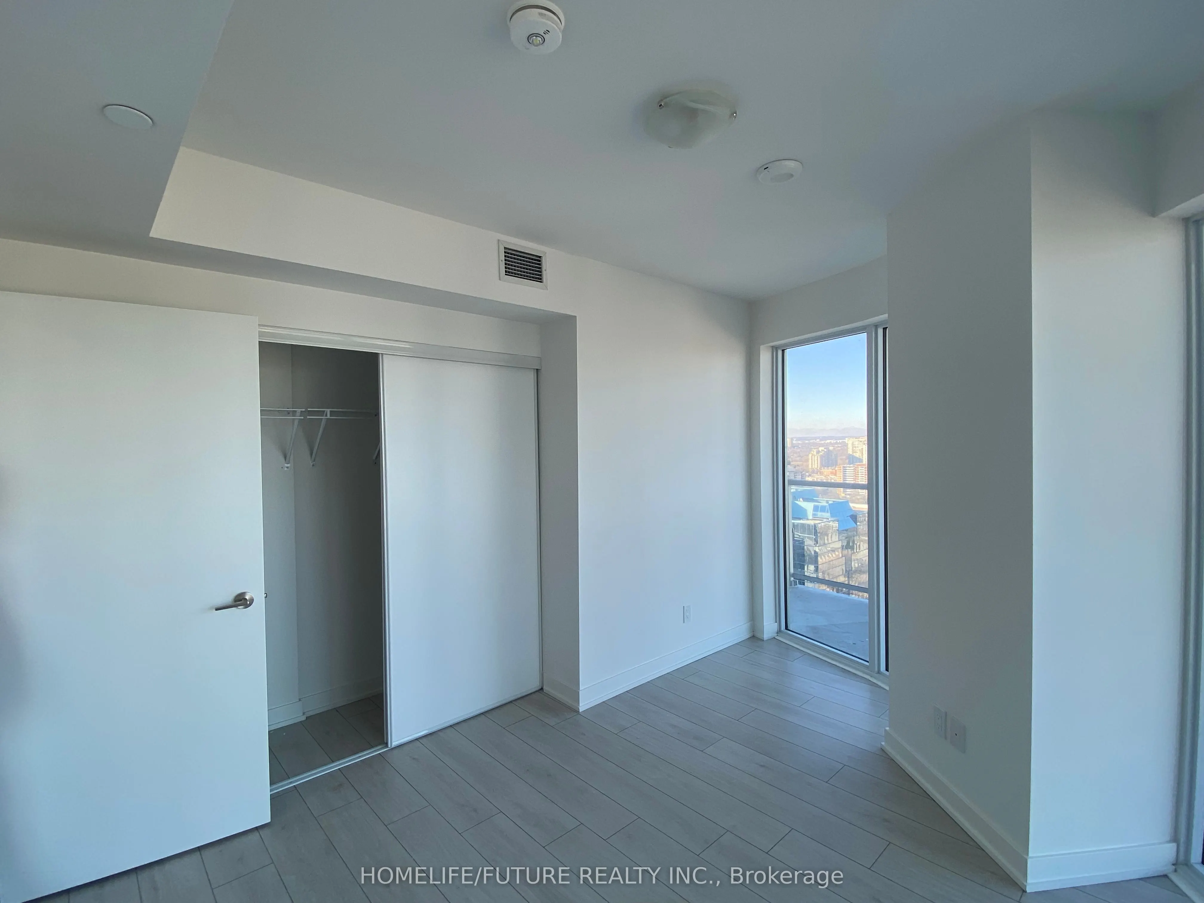 2033 Kennedy Road, #2805