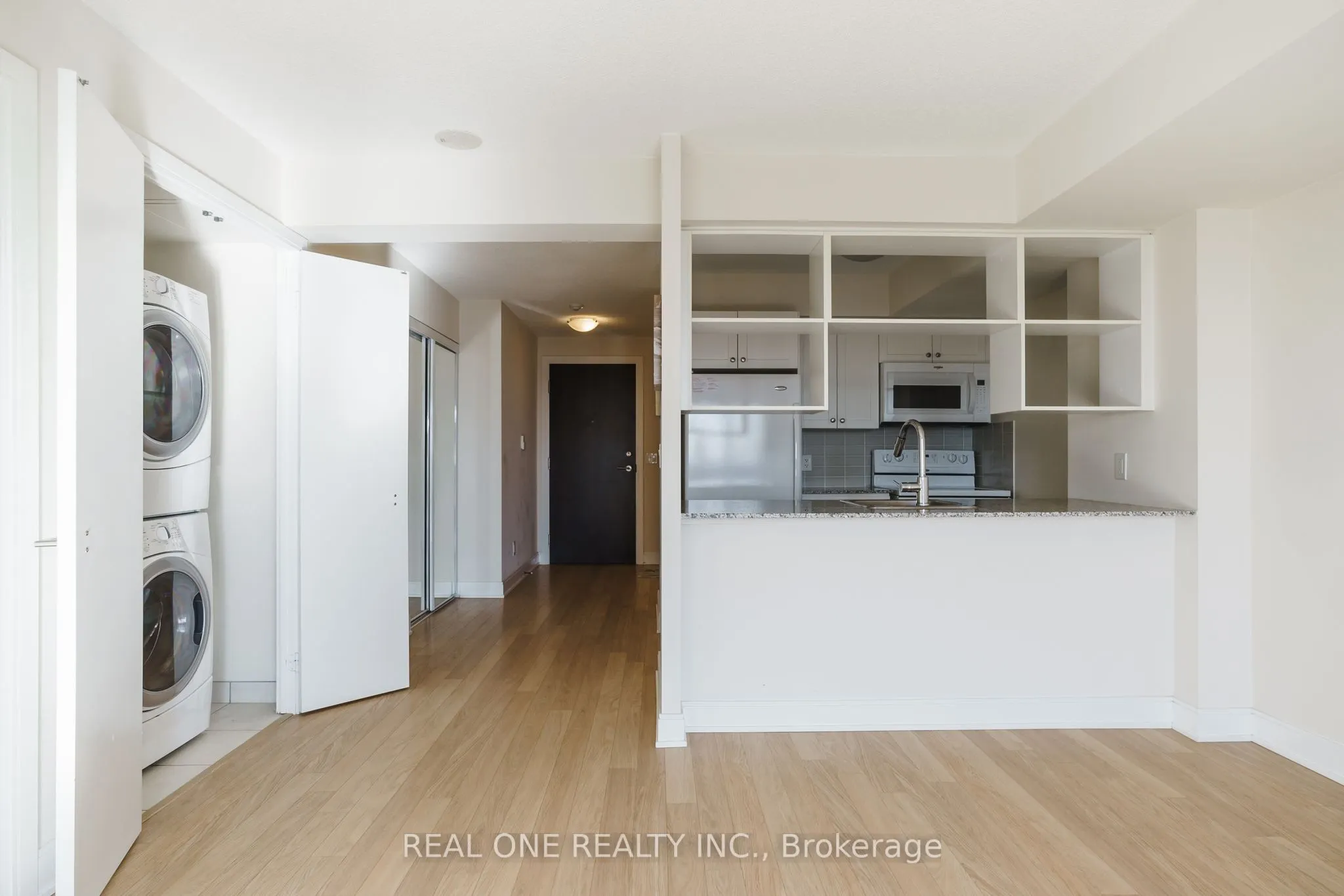 125 Village Green Square, #2306