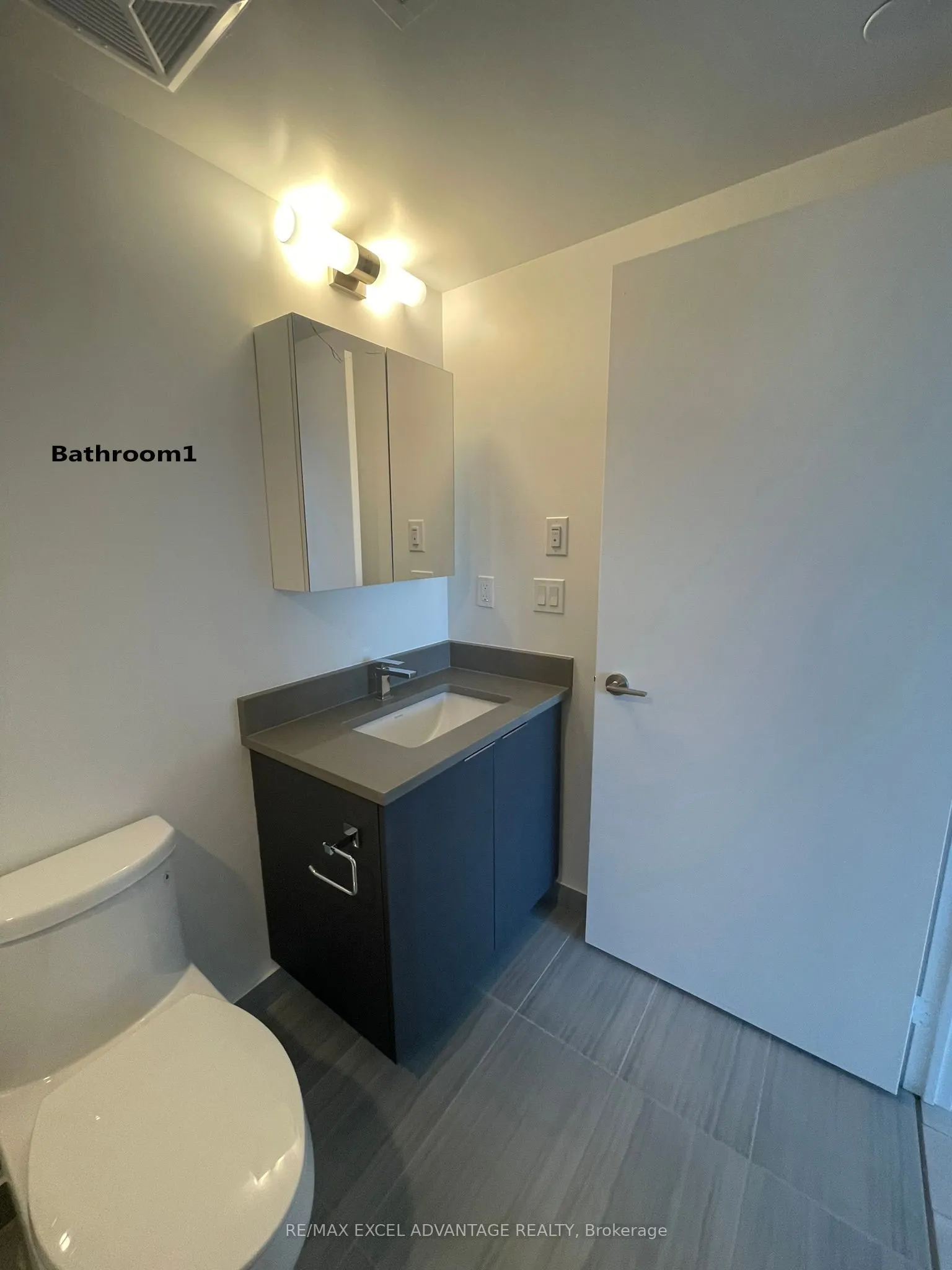 2033 Kennedy Road, #305