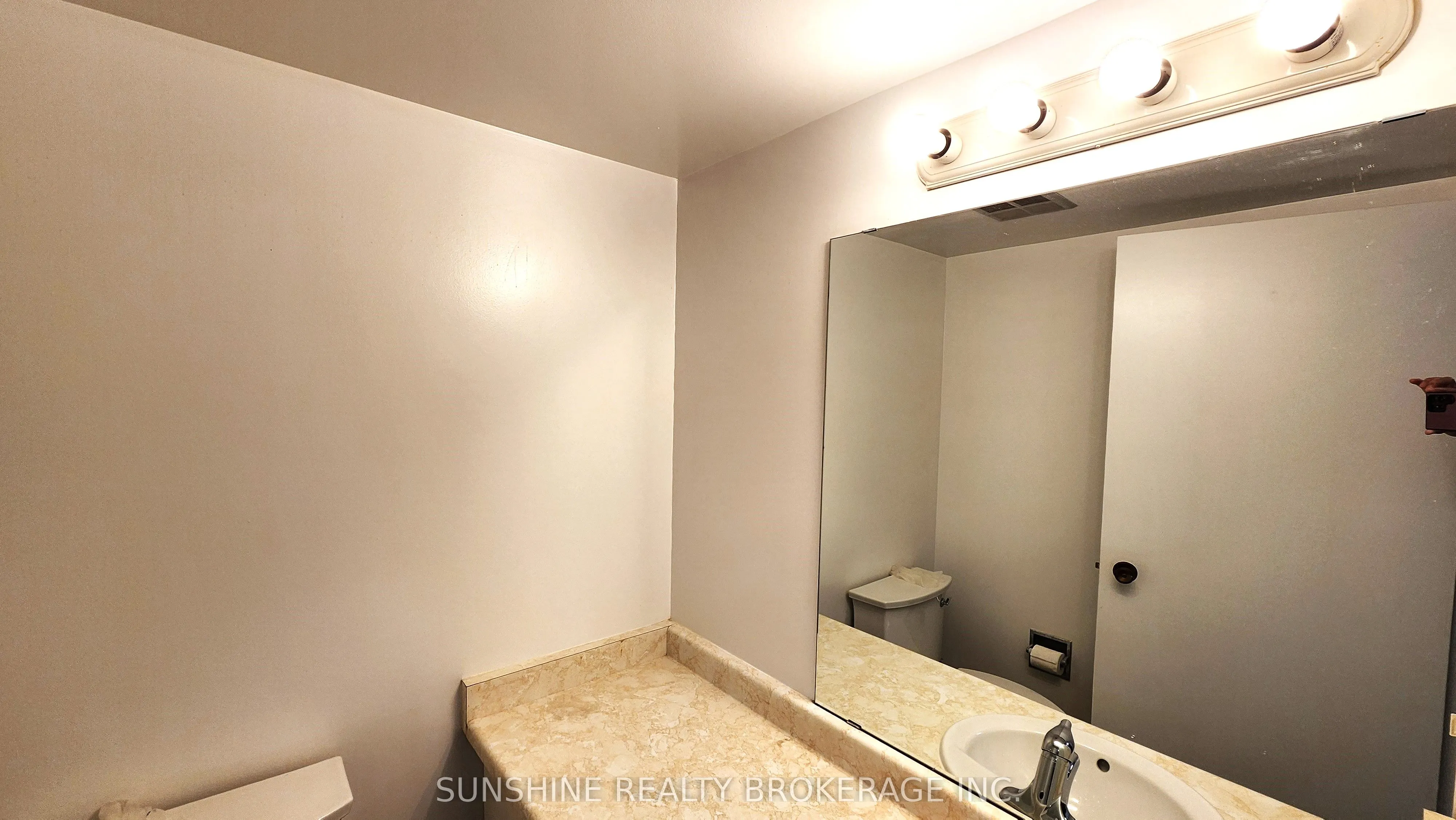 25 Bamburgh Circle, #340