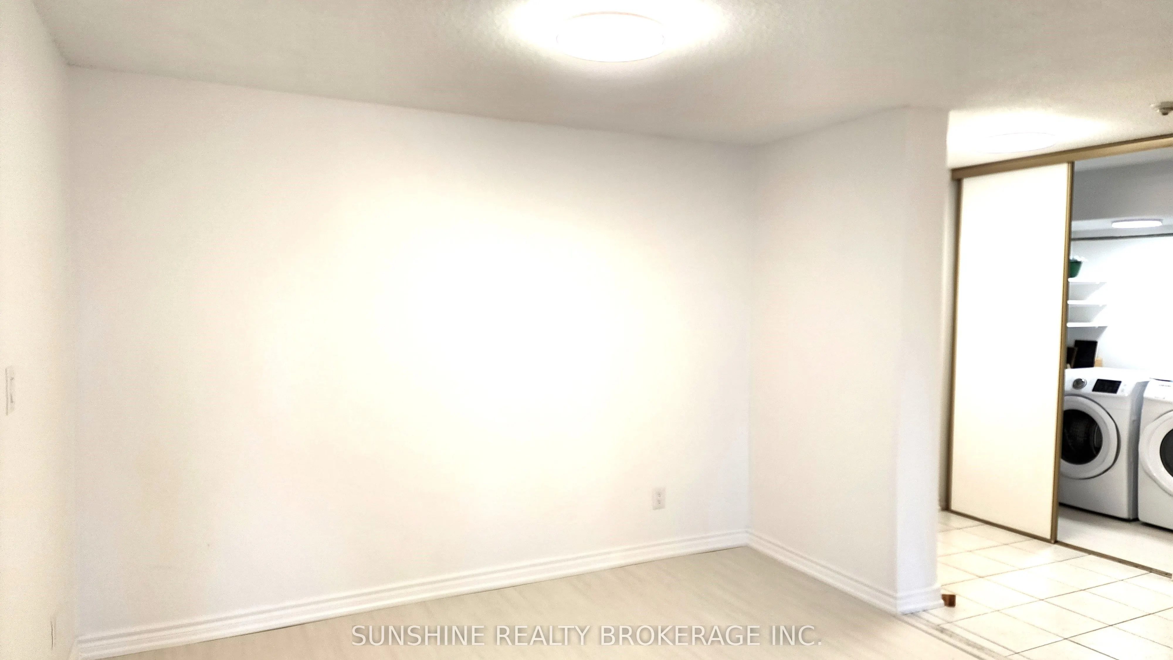 25 Bamburgh Circle, #340
