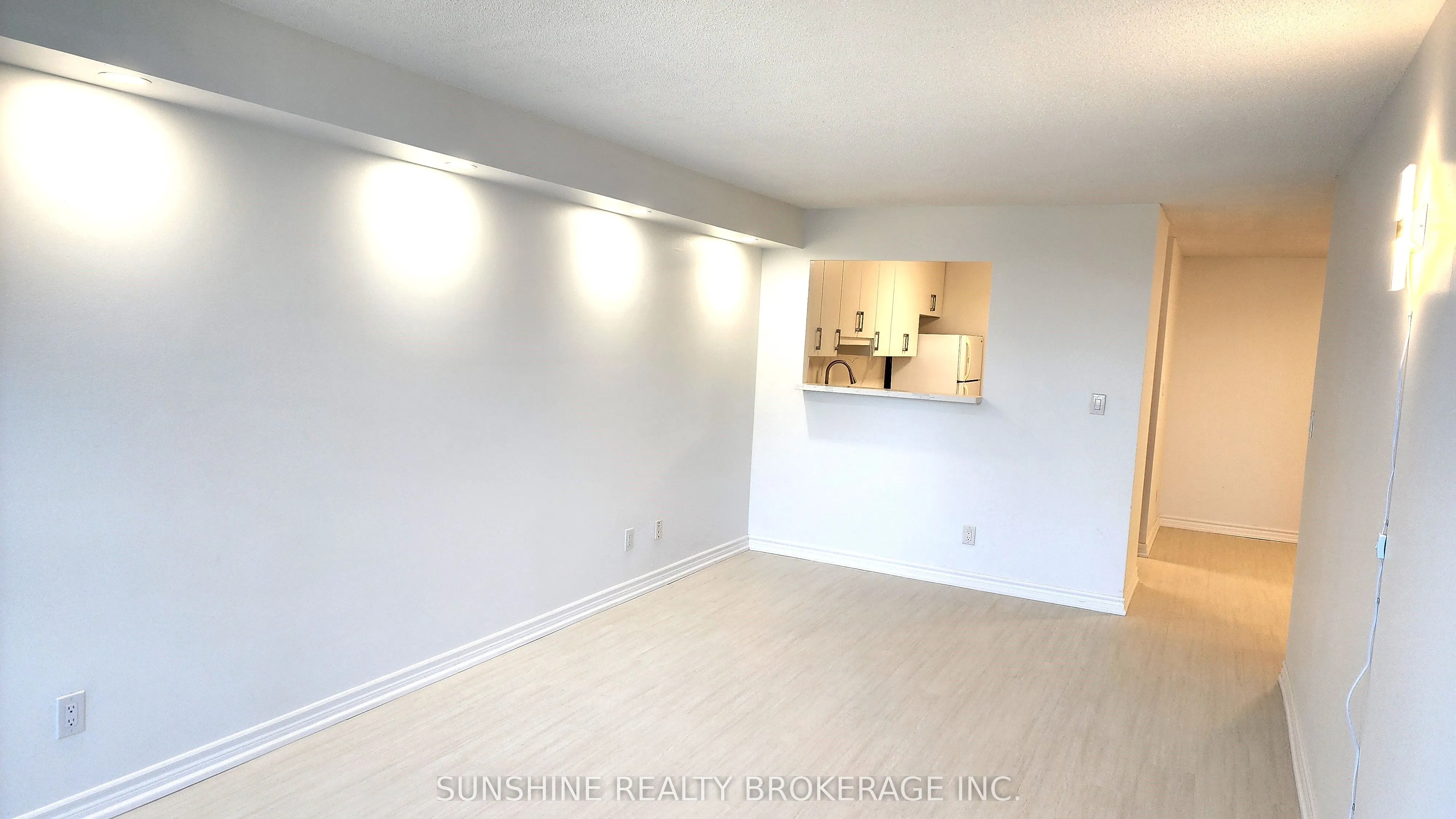 25 Bamburgh Circle, #340