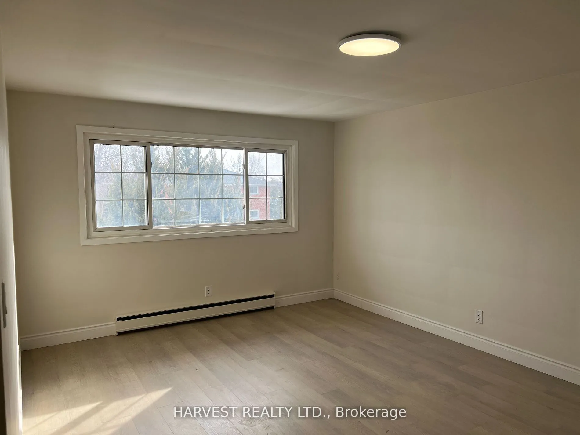 326 Surrey Drive