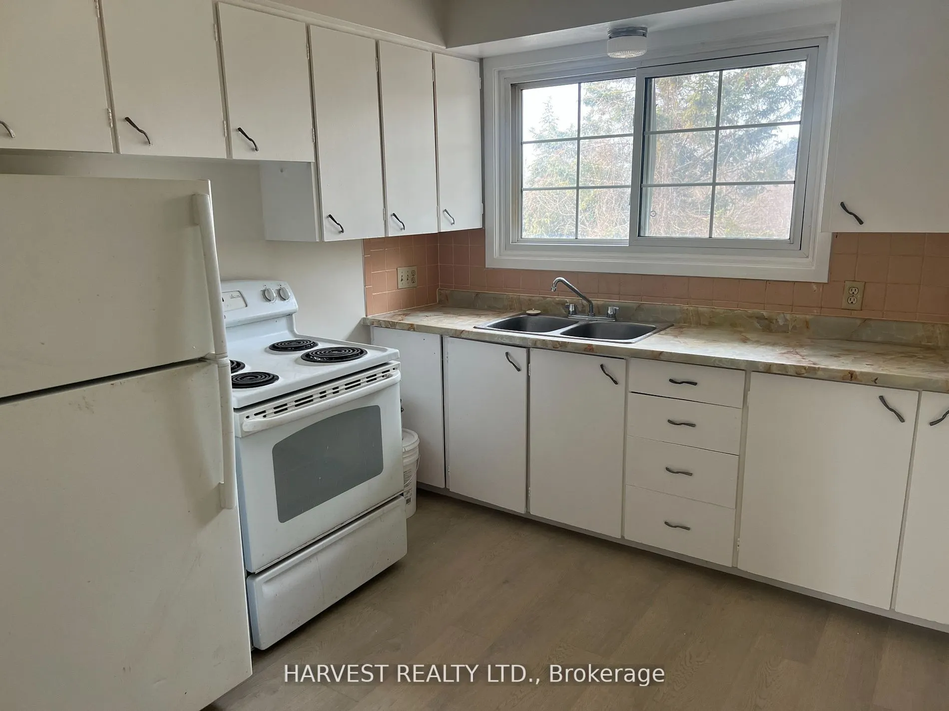 326 Surrey Drive