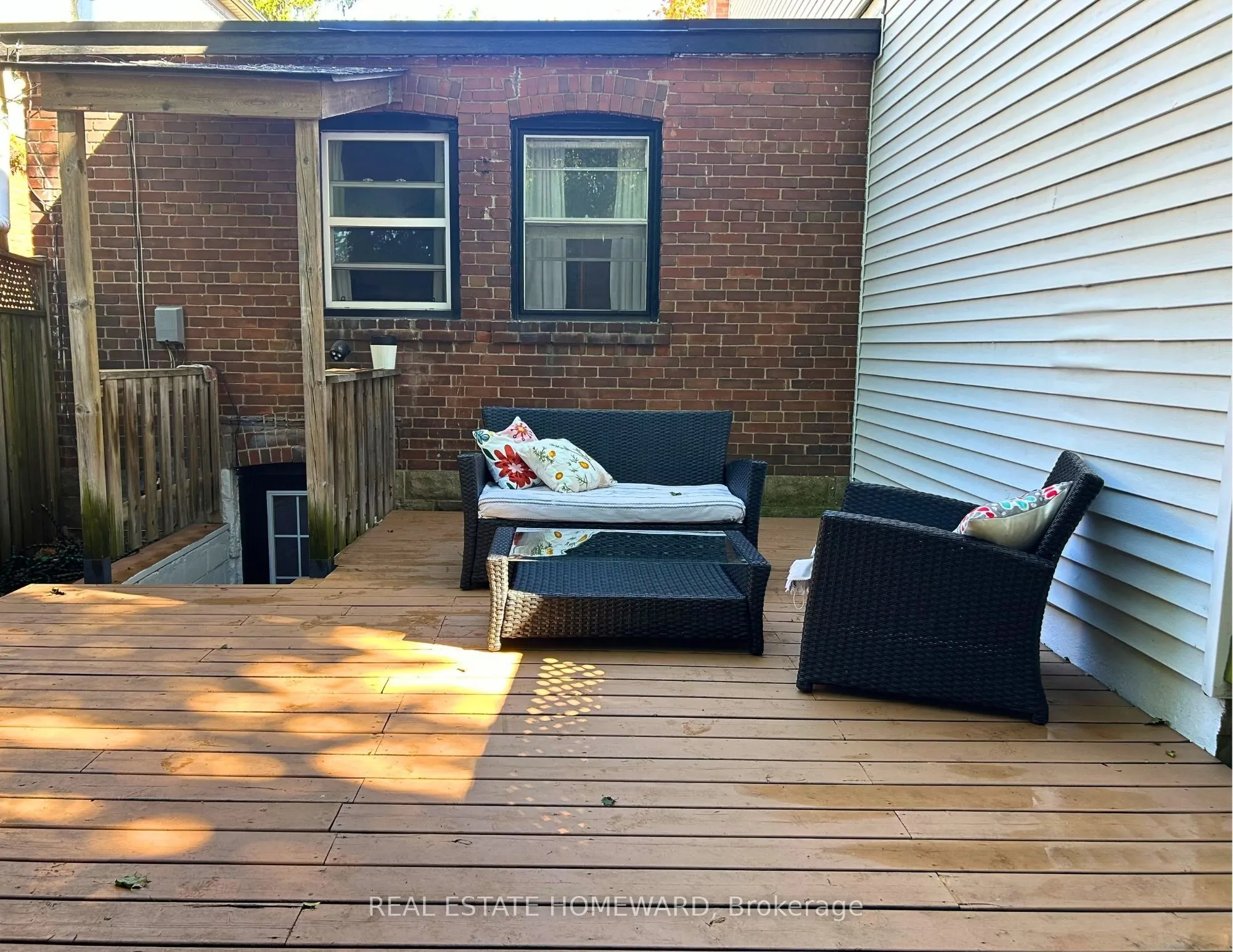 450 Scarborough Road, #Upper
