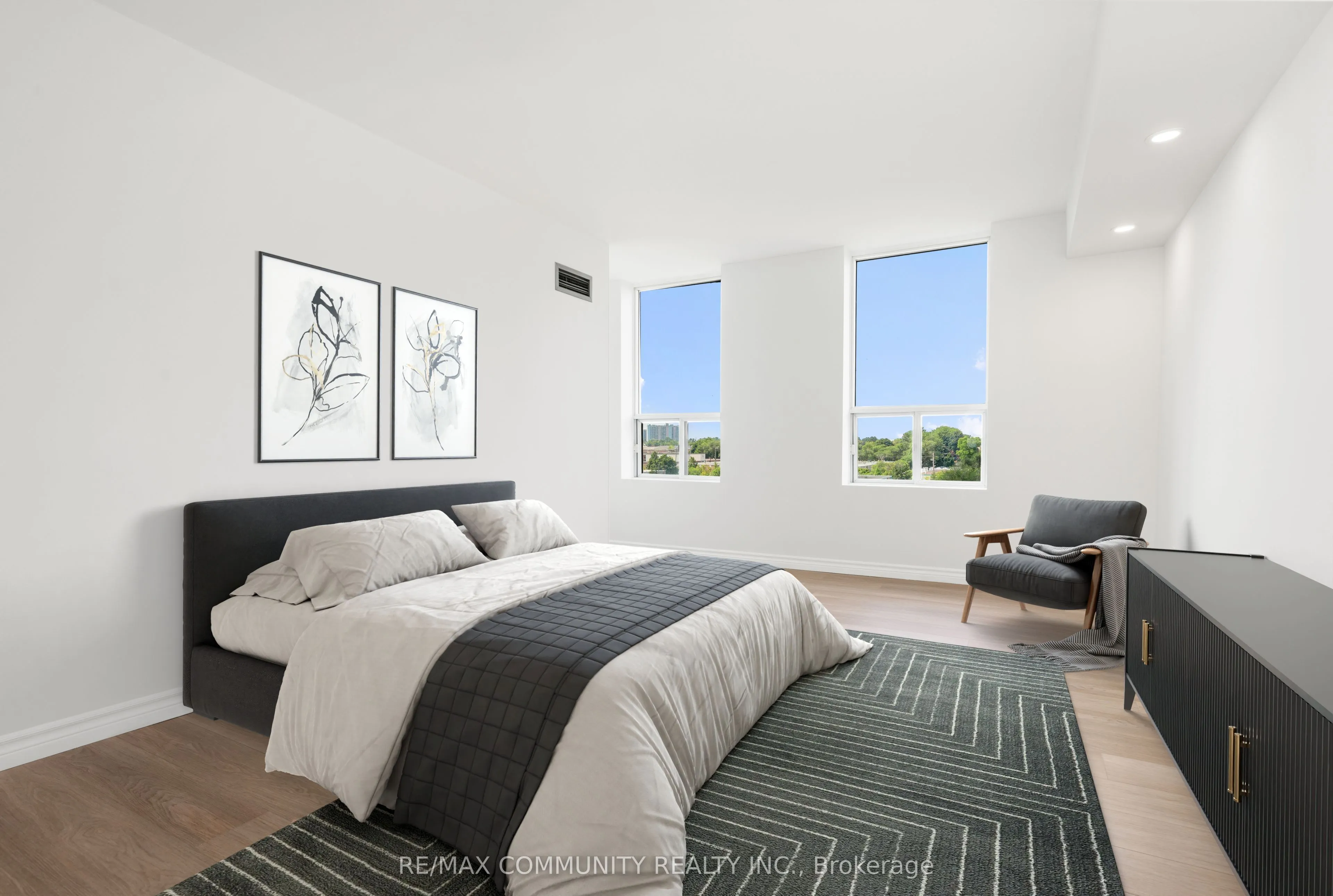330 Mccowan Road, #501