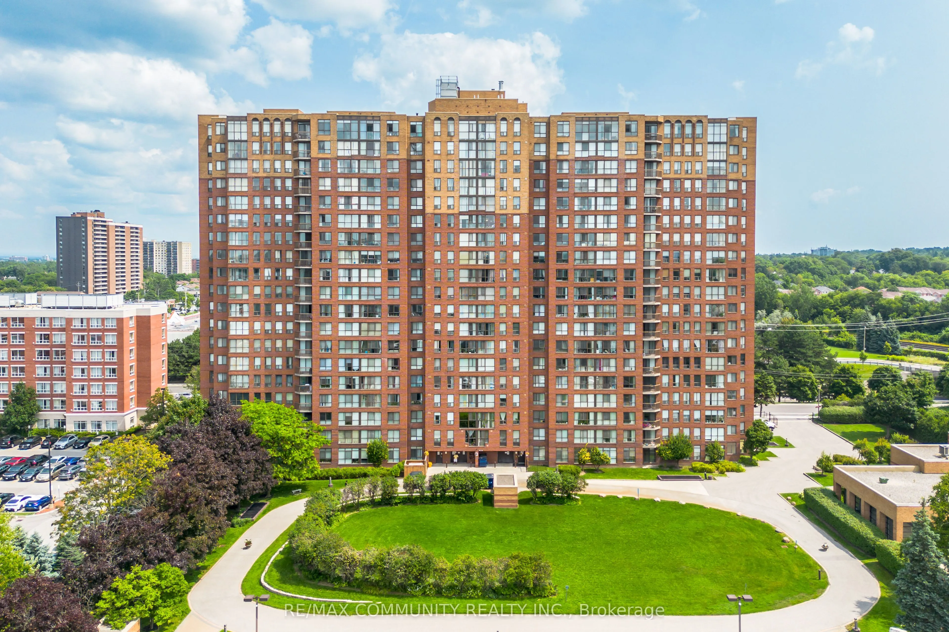 330 Mccowan Road, #501