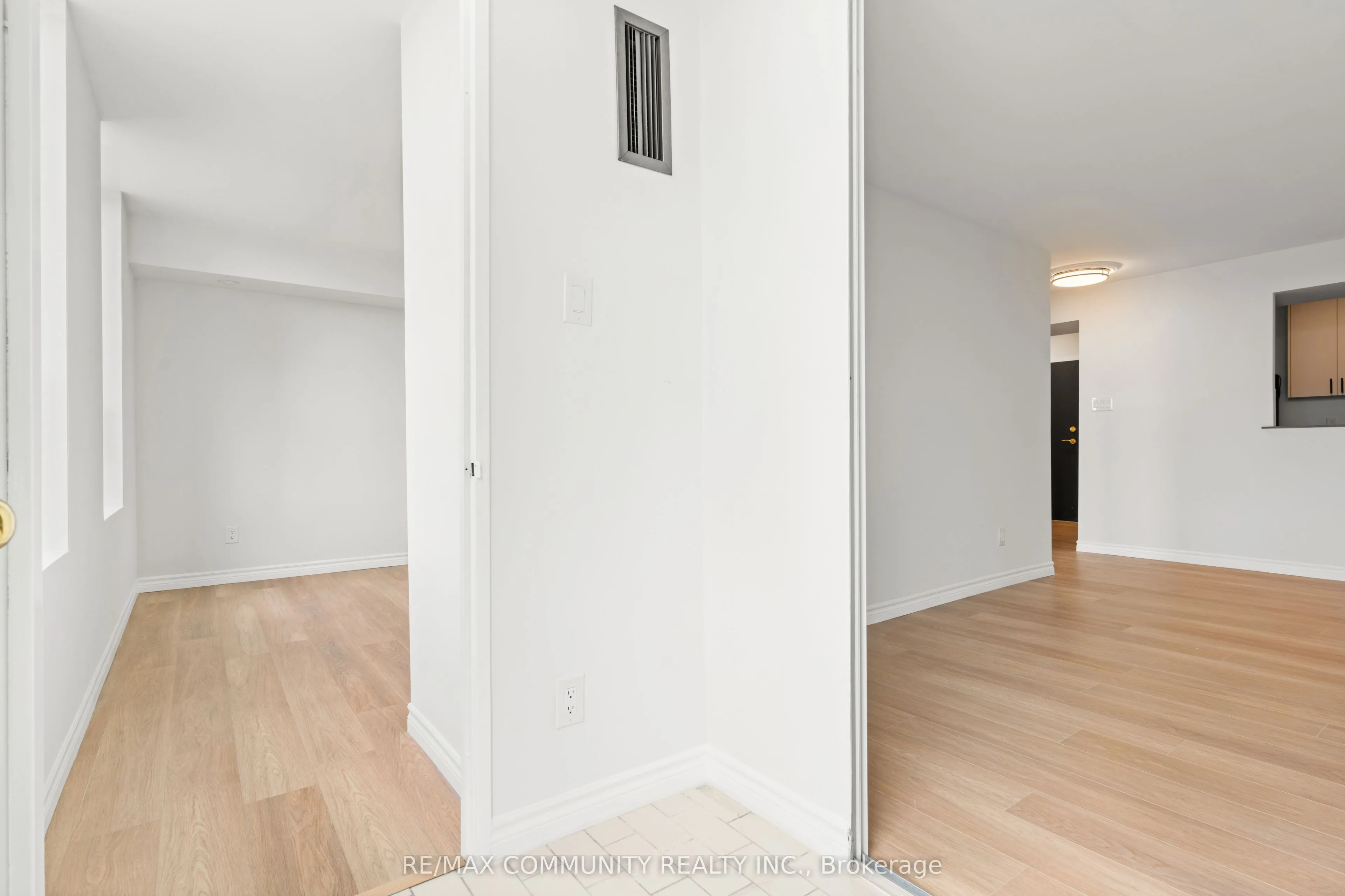 330 Mccowan Road, #501