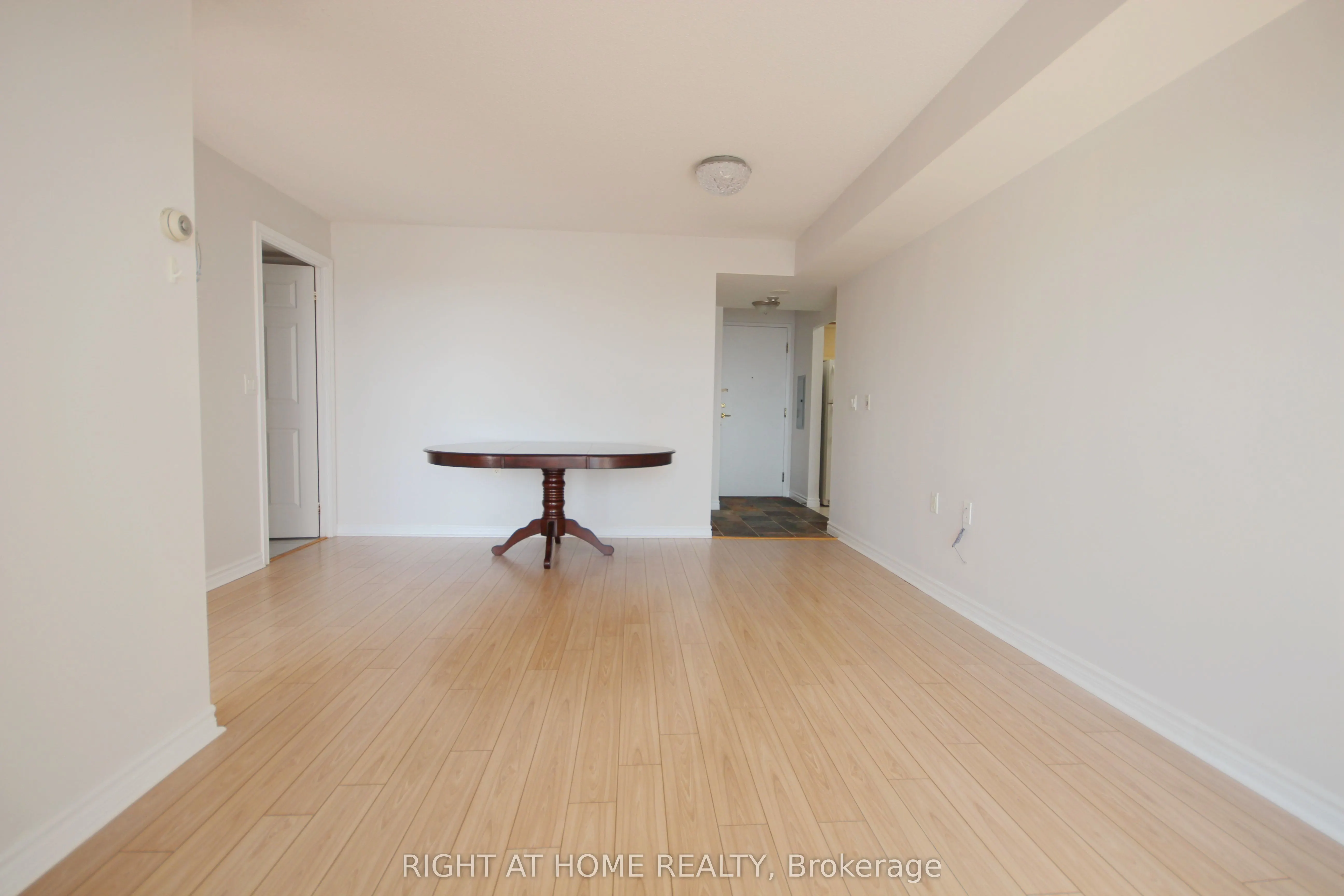 2627 McCowan Road, #1611