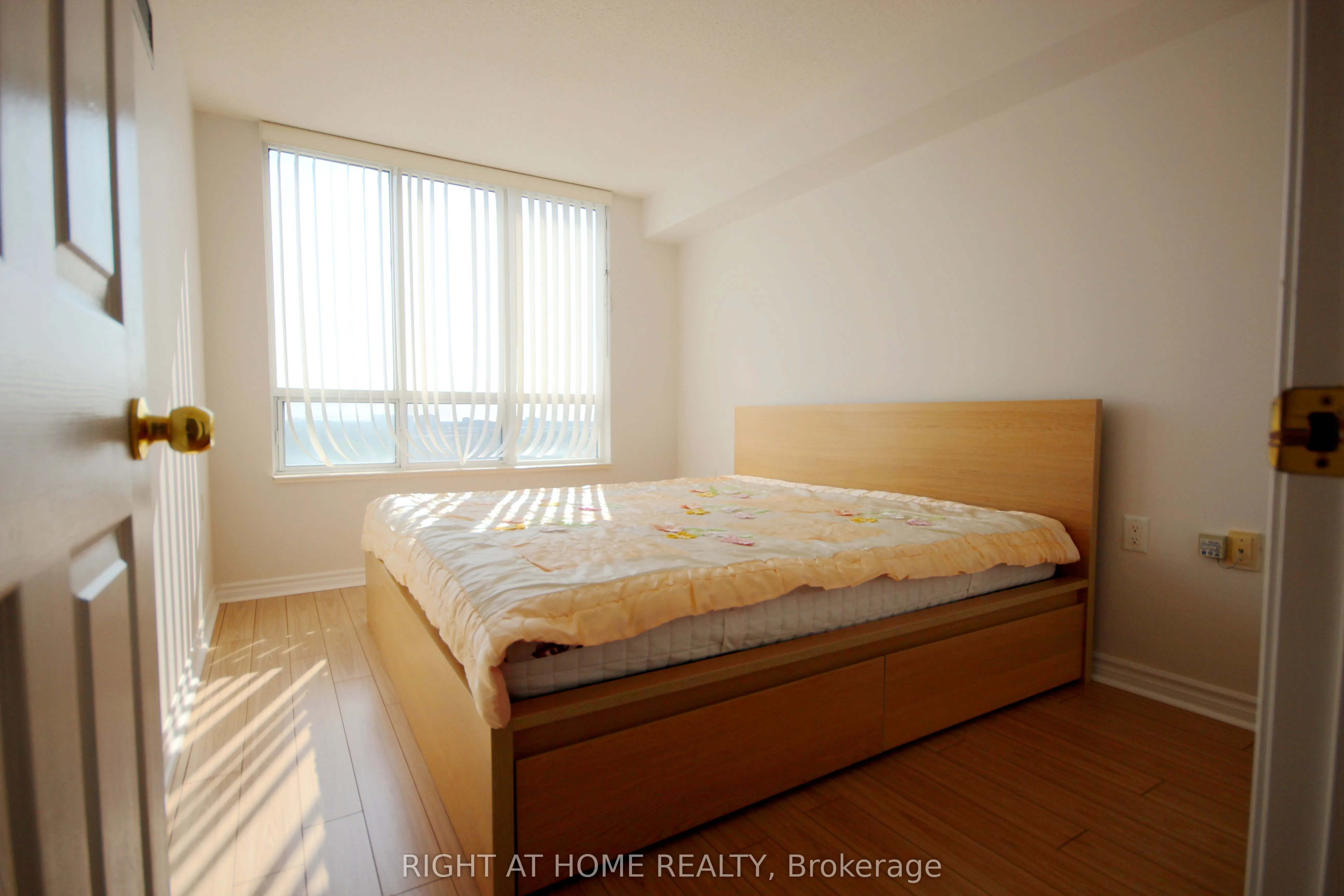 2627 McCowan Road, #1611