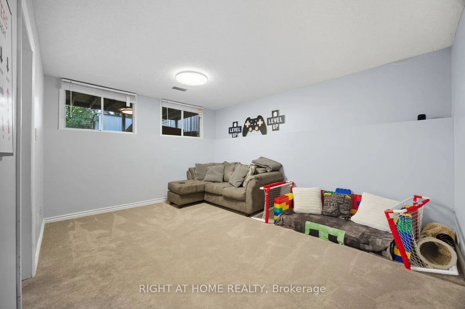 15 Glanville Crescent