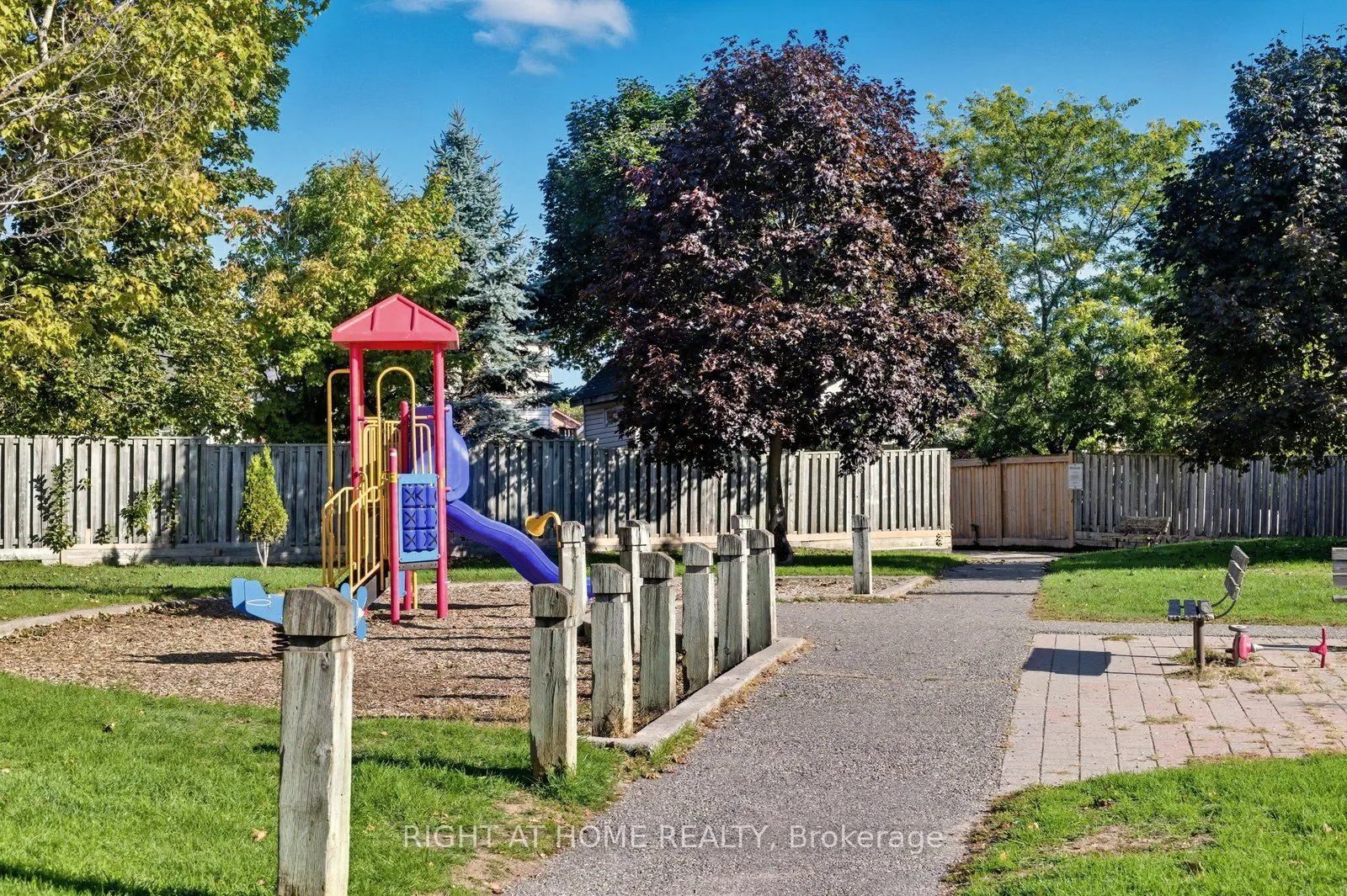15 Glanville Crescent