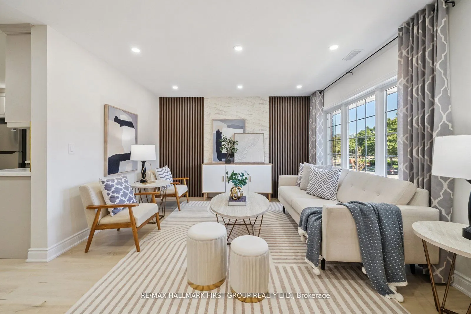 1400 The Esplanade Road N, #806