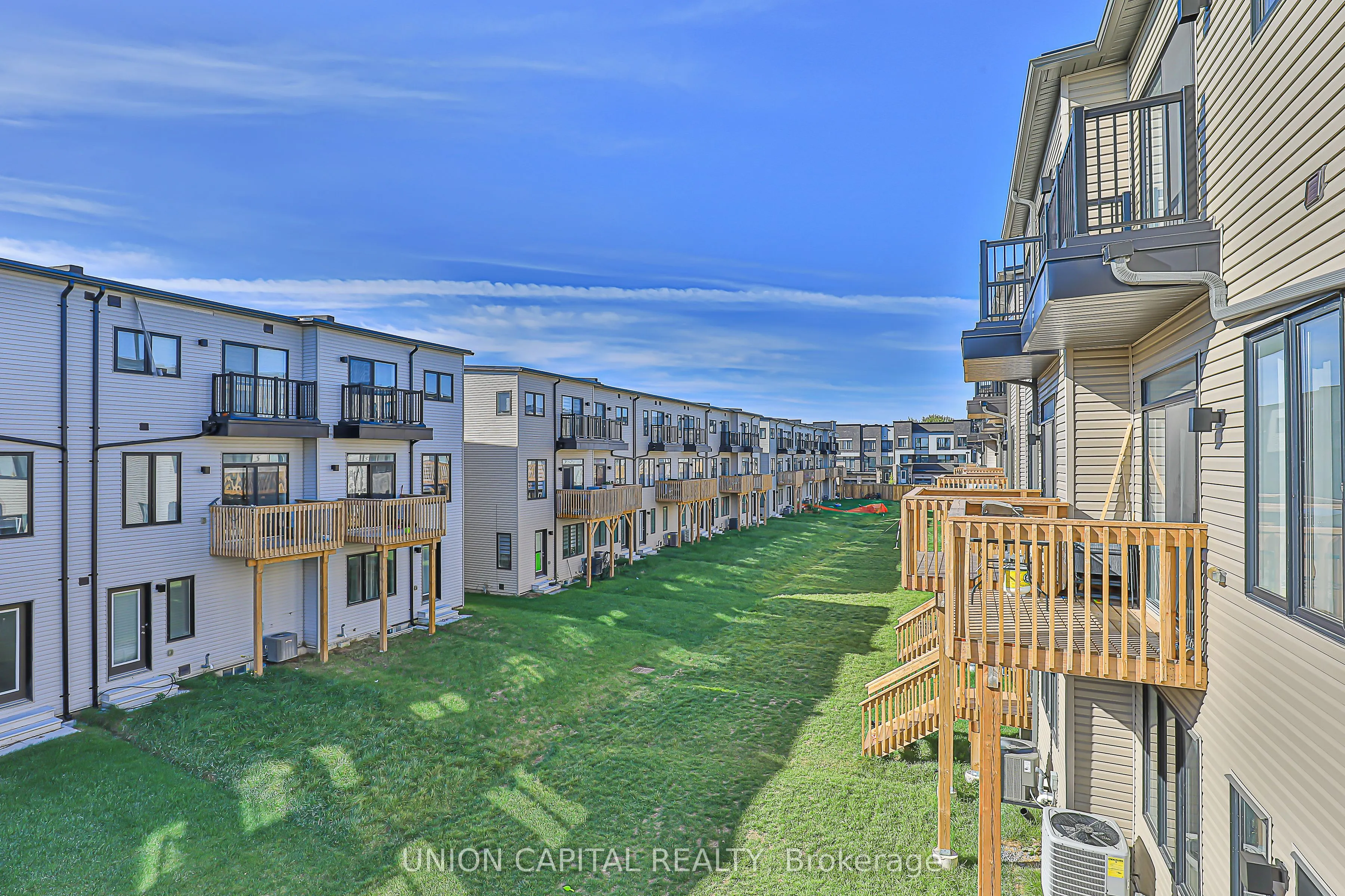 799 Stanstead Path