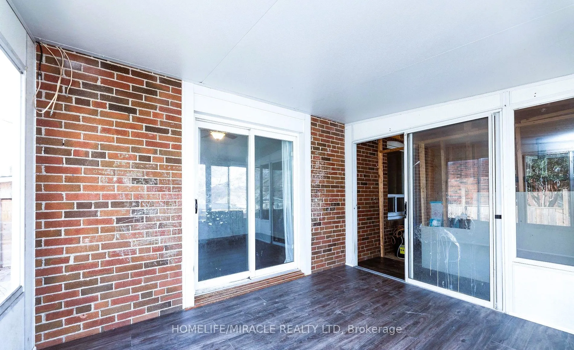 1251 Warden Avenue, #Main