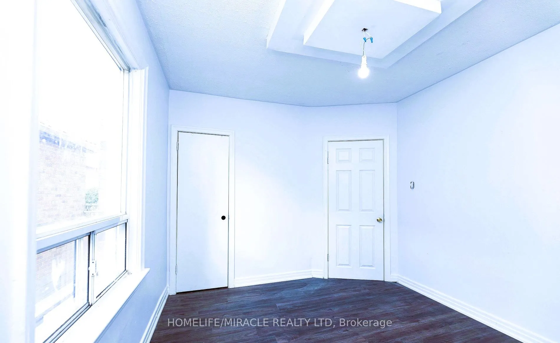 1251 Warden Avenue, #Main