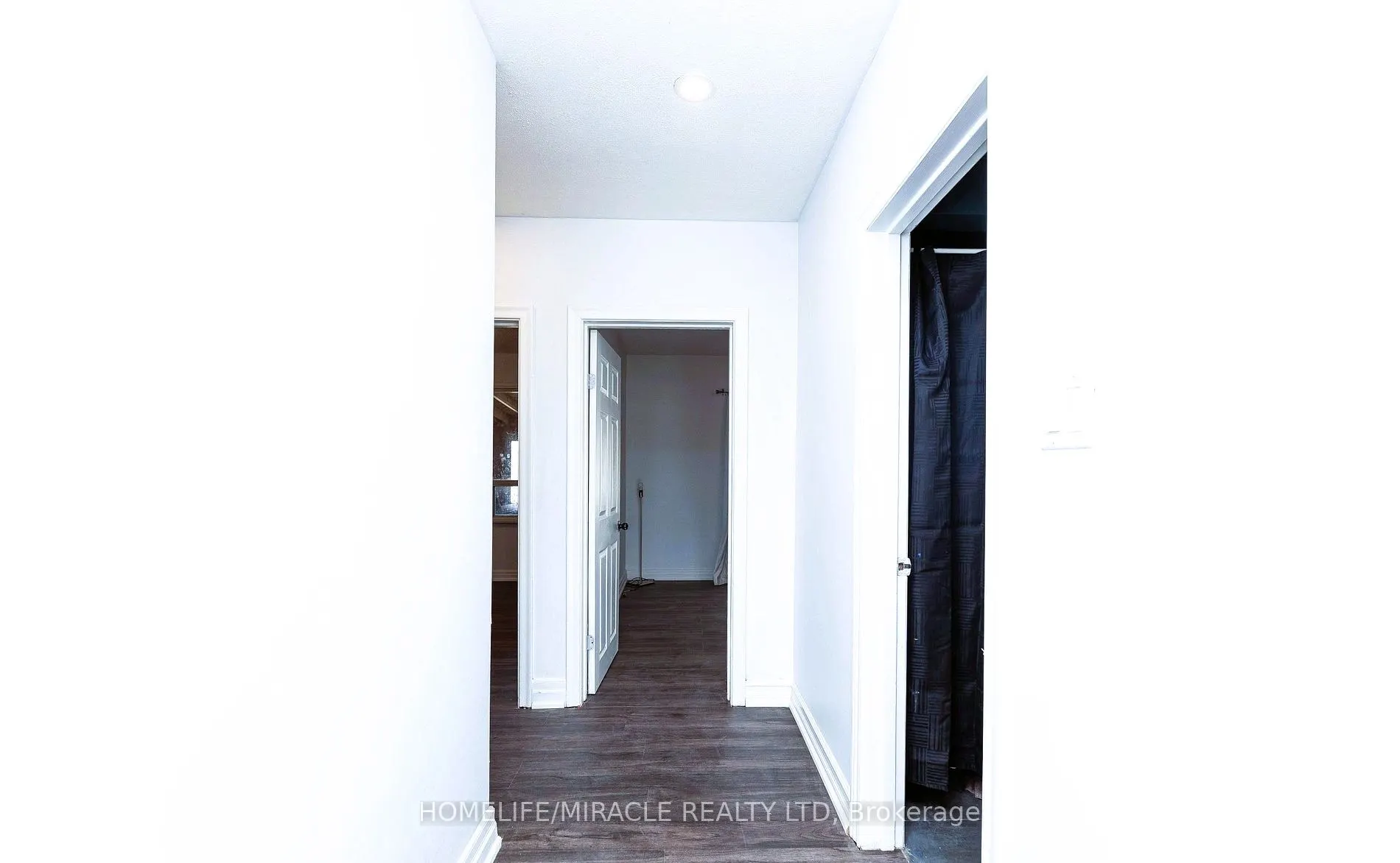 1251 Warden Avenue, #Main