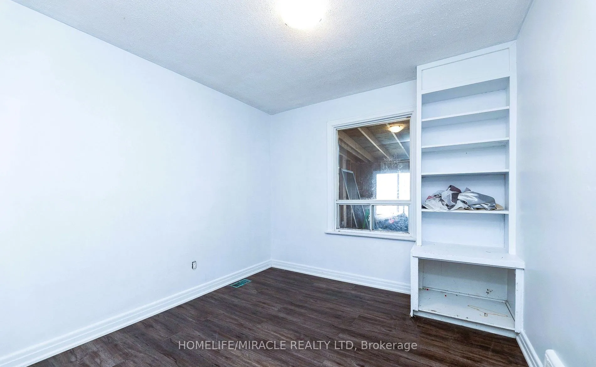 1251 Warden Avenue, #Main