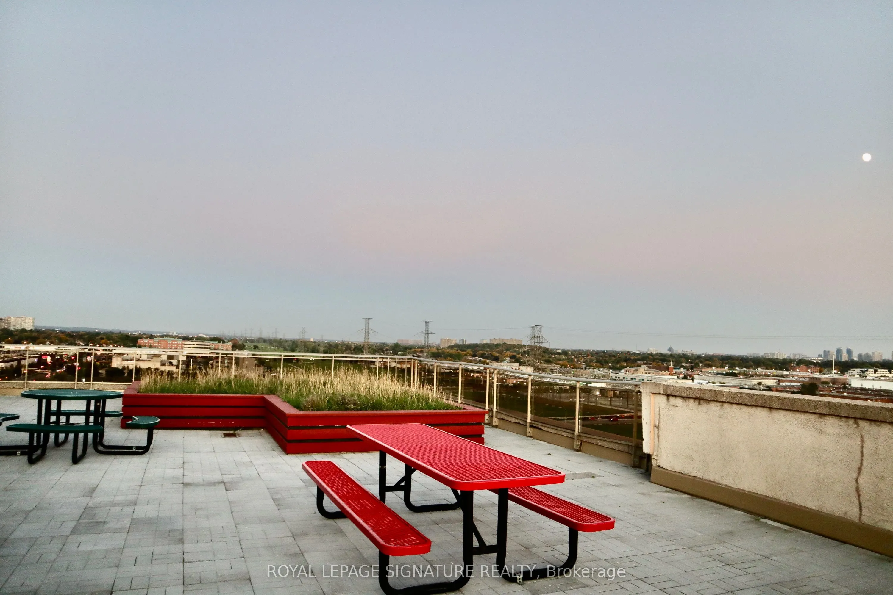 1883 McNicoll Avenue, #801