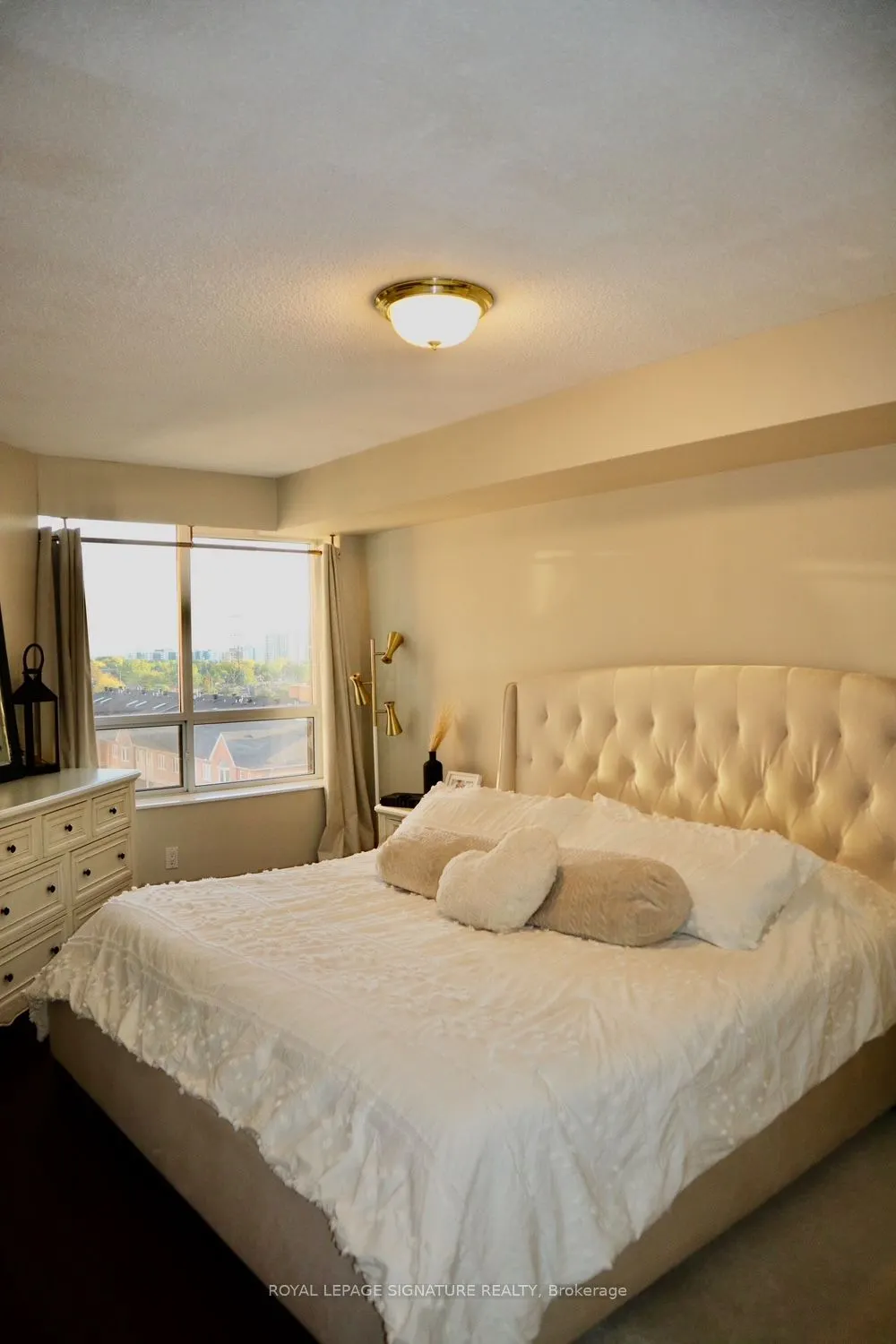 1883 McNicoll Avenue, #801
