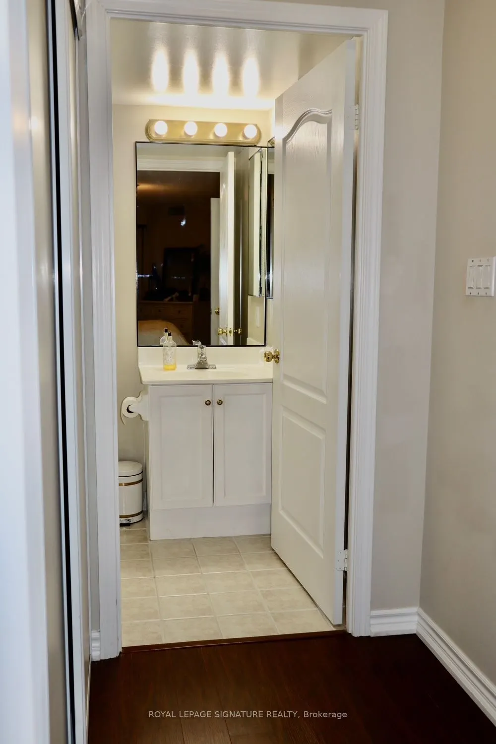 1883 McNicoll Avenue, #801