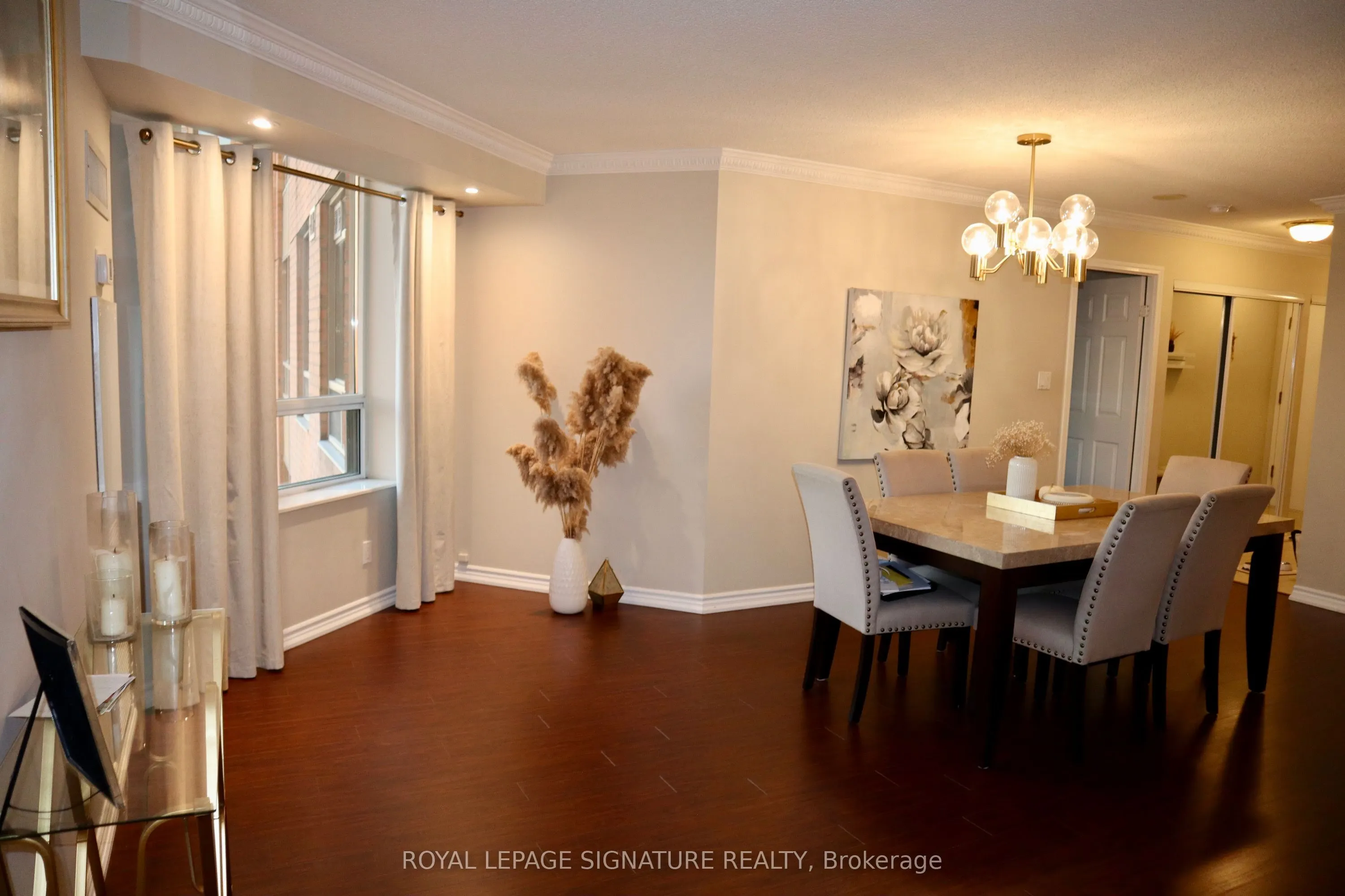 1883 McNicoll Avenue, #801