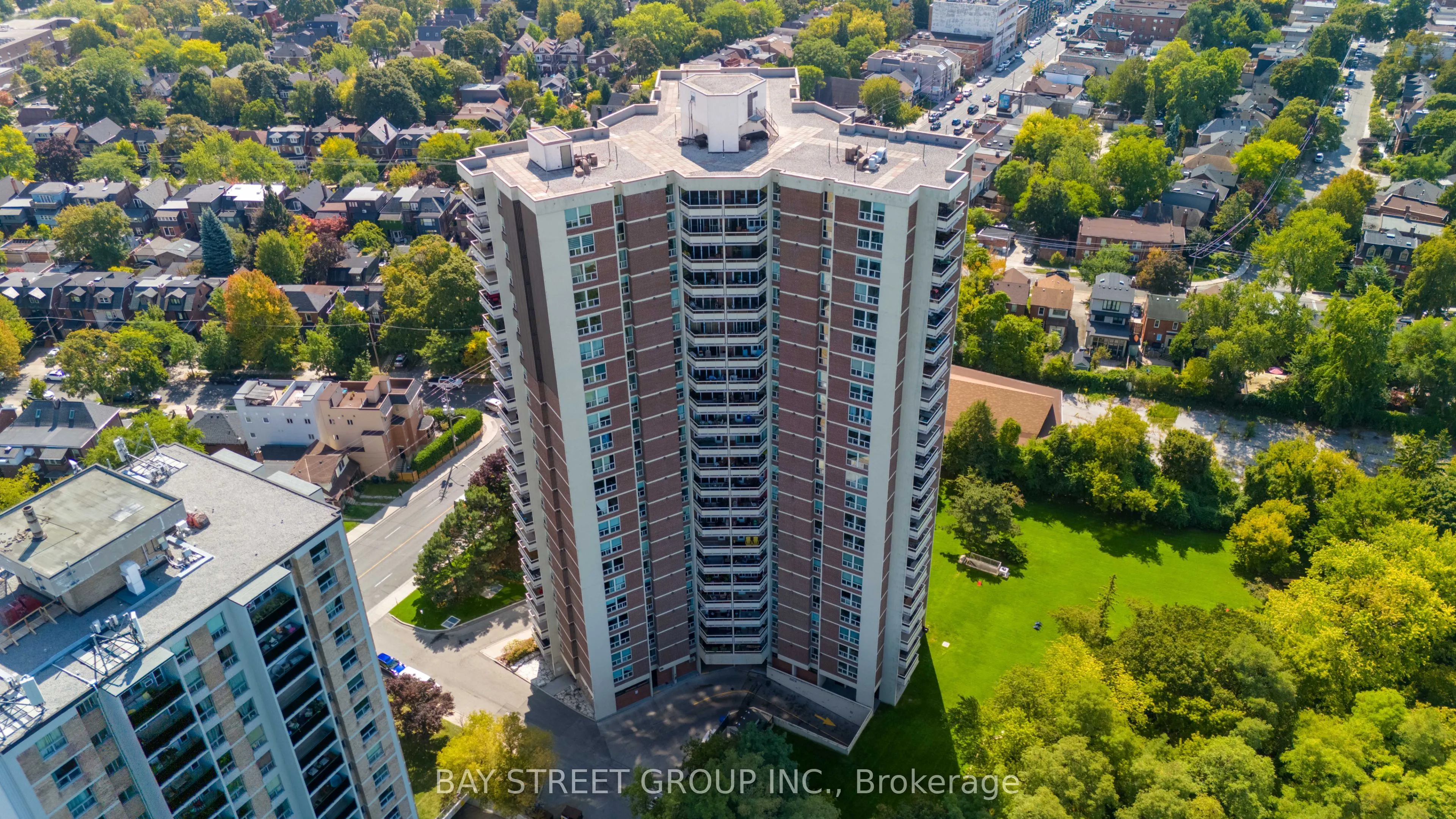 980 Broadview Avenue, #403
