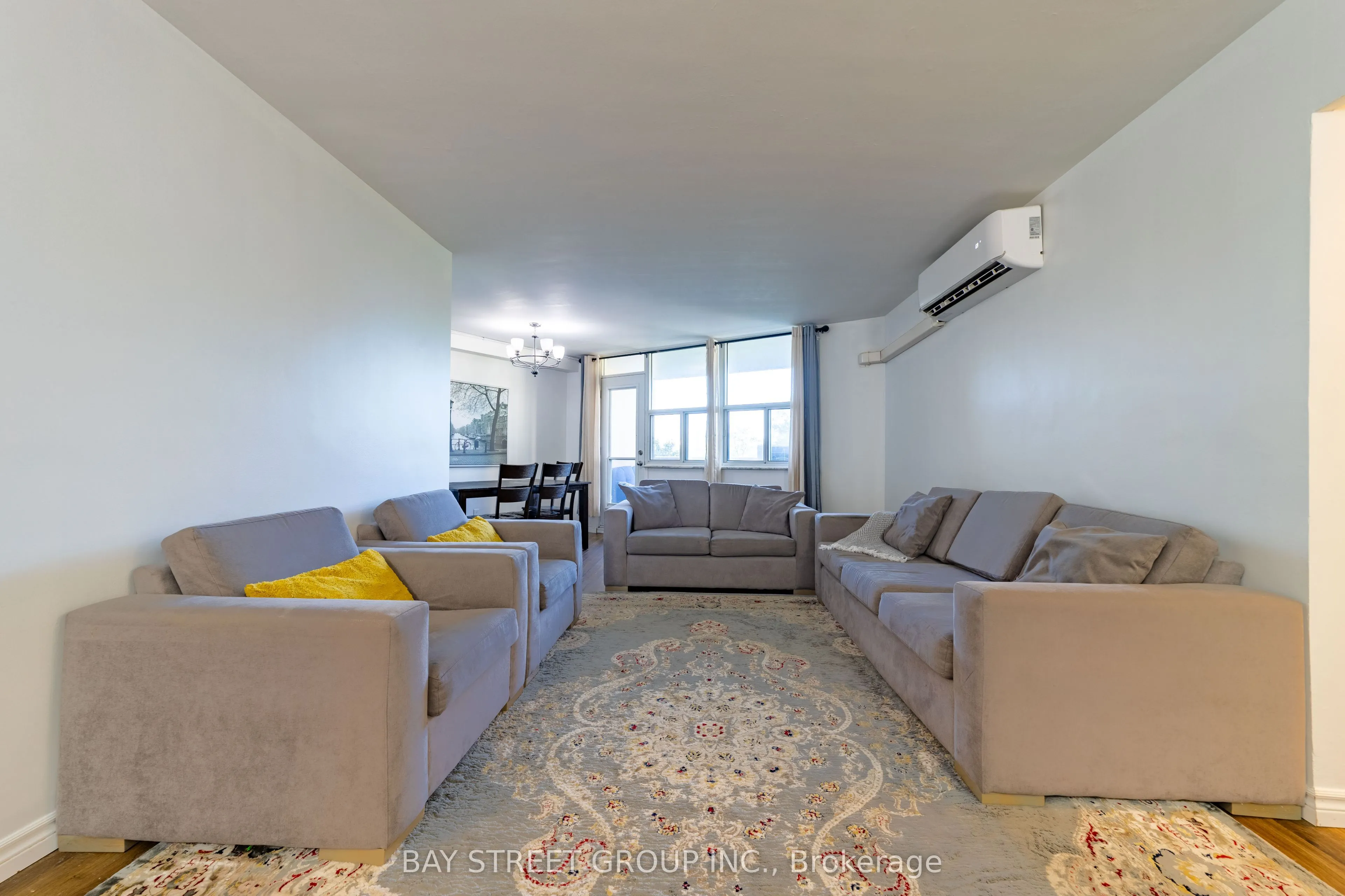 980 Broadview Avenue, #403