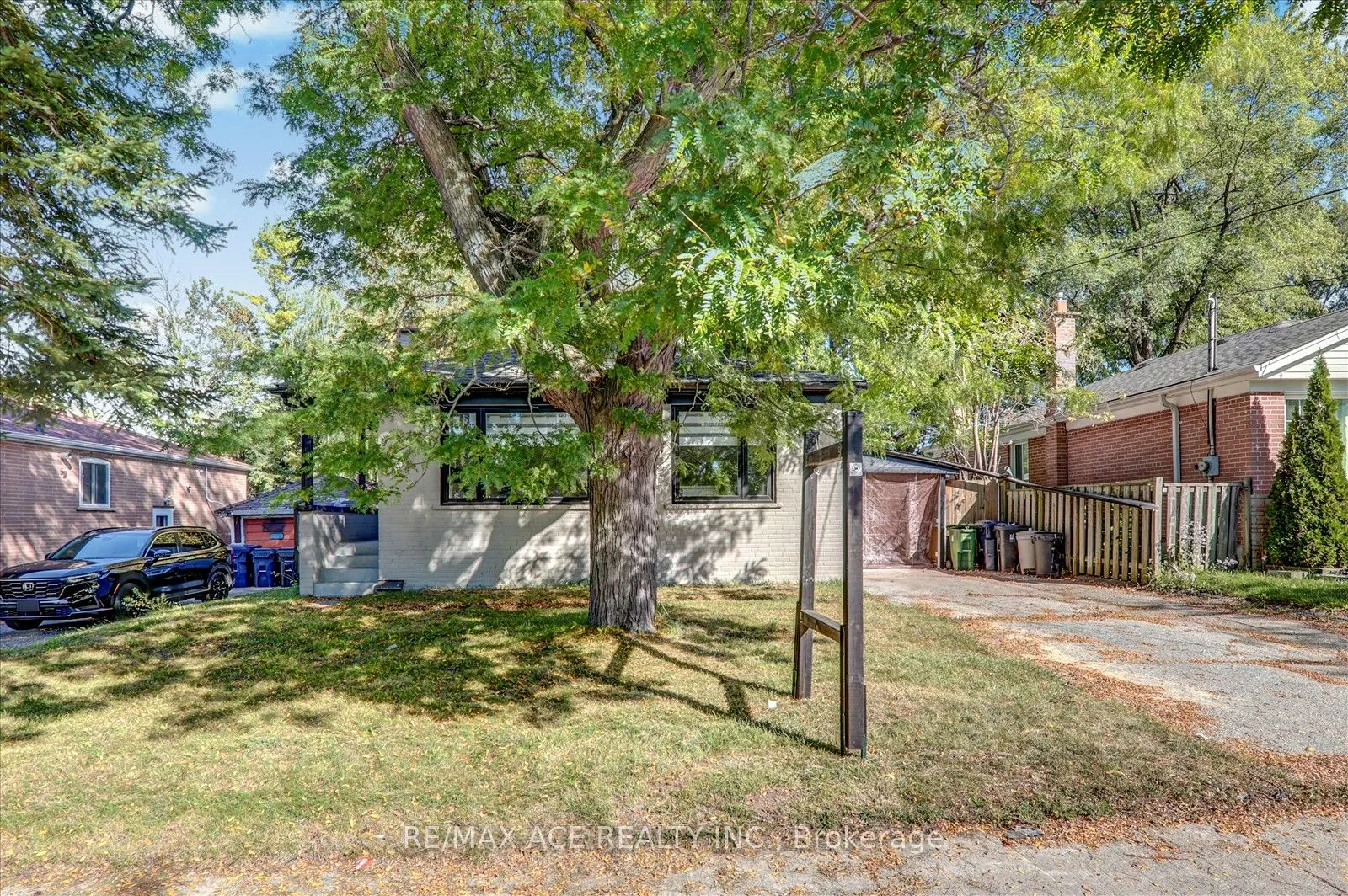 19 Blakemanor Boulevard