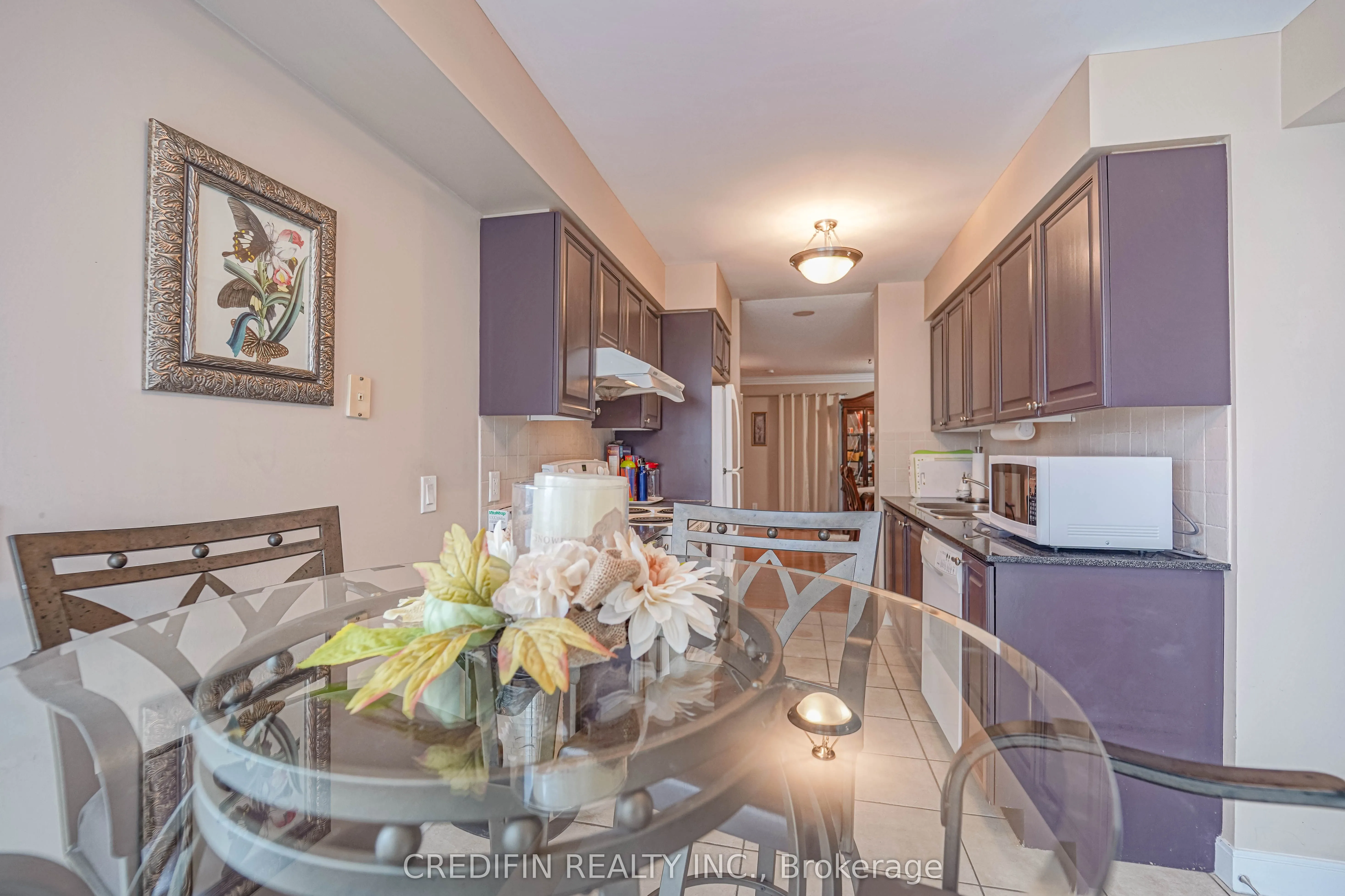 238 Bonis Avenue, #1118