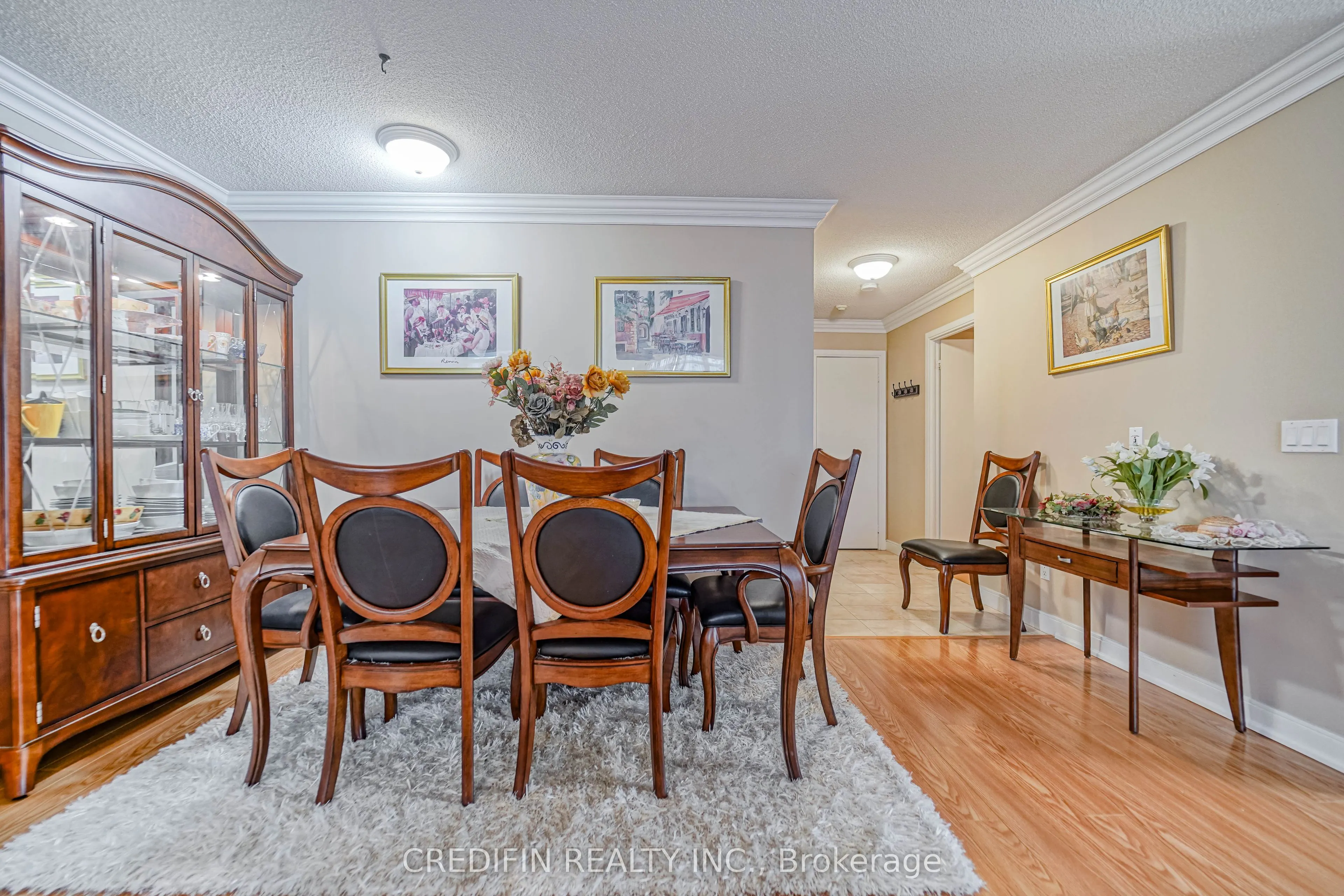 238 Bonis Avenue, #1118