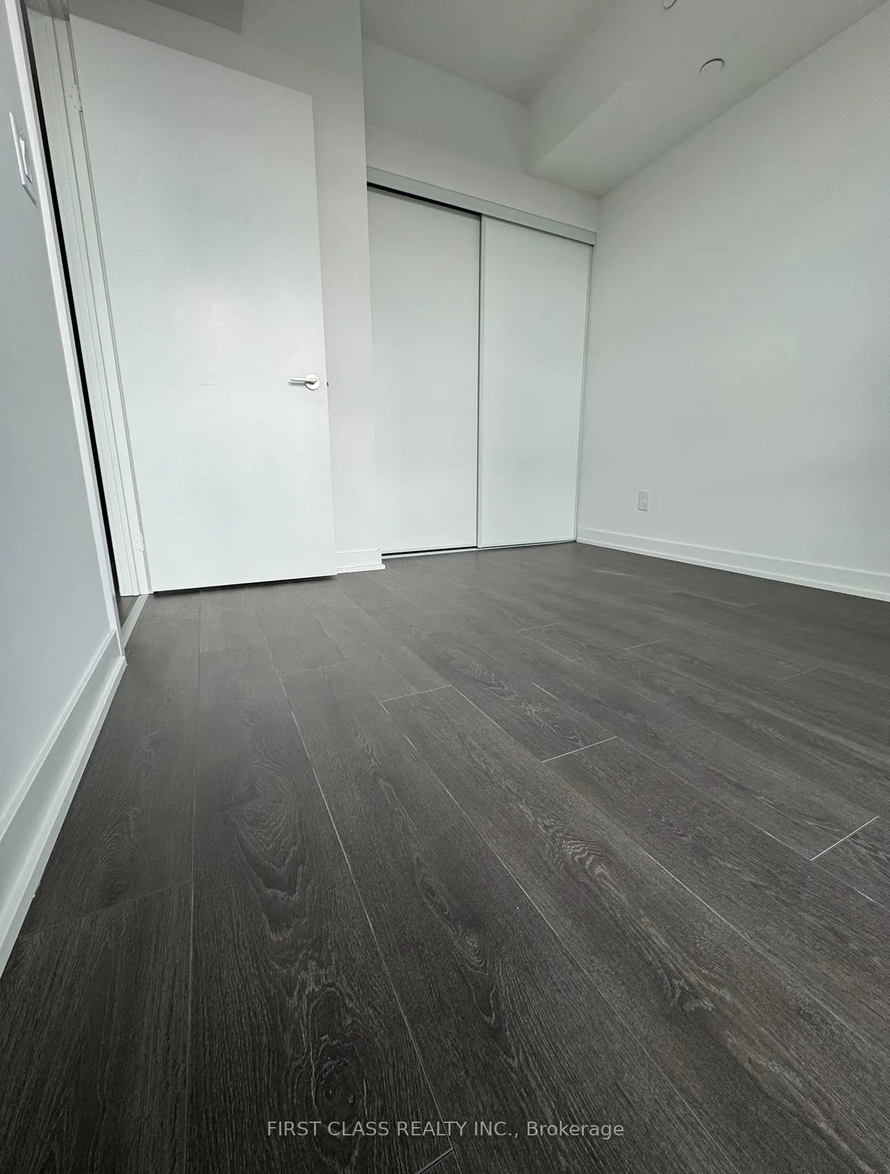 2033 Kennedy Road E, #3309