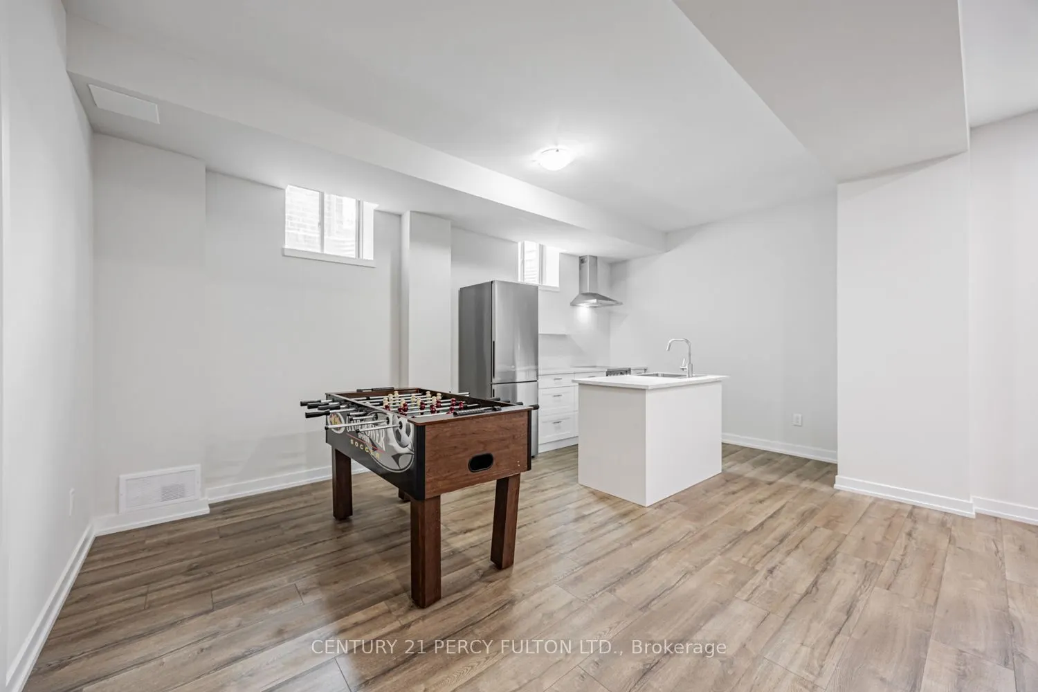 400 Finch Avenue, #17