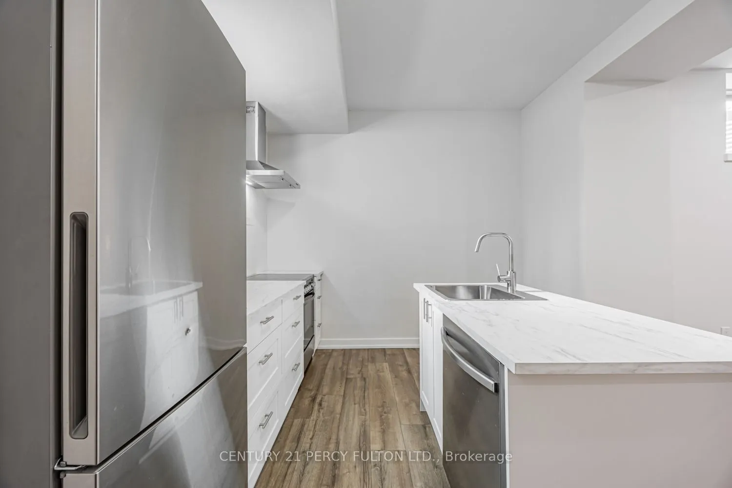 400 Finch Avenue, #17