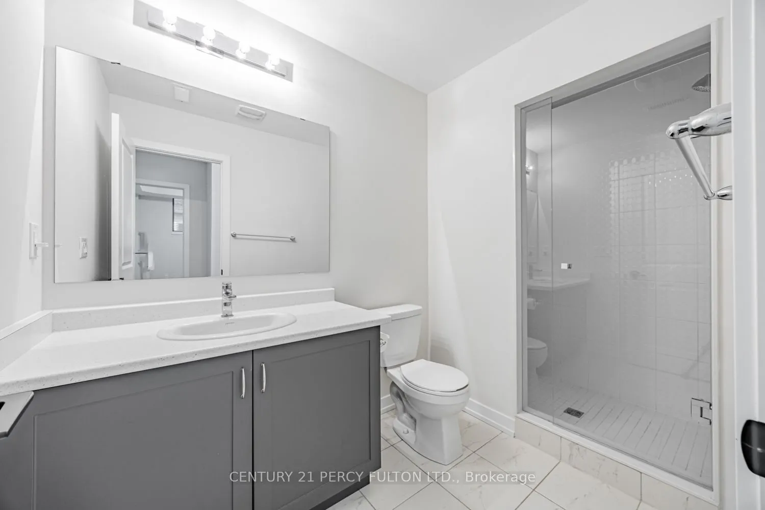 400 Finch Avenue, #17