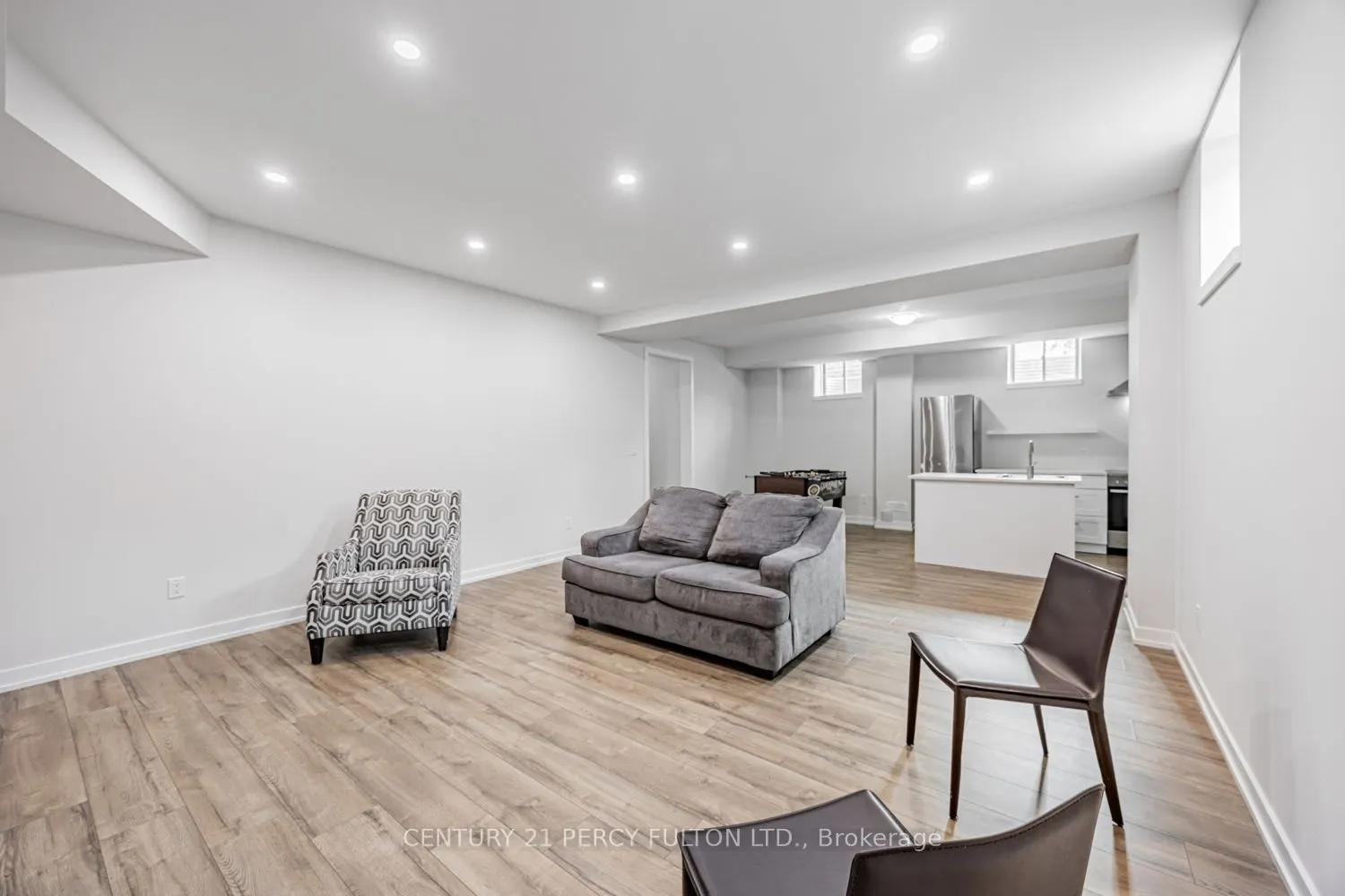 400 Finch Avenue, #17